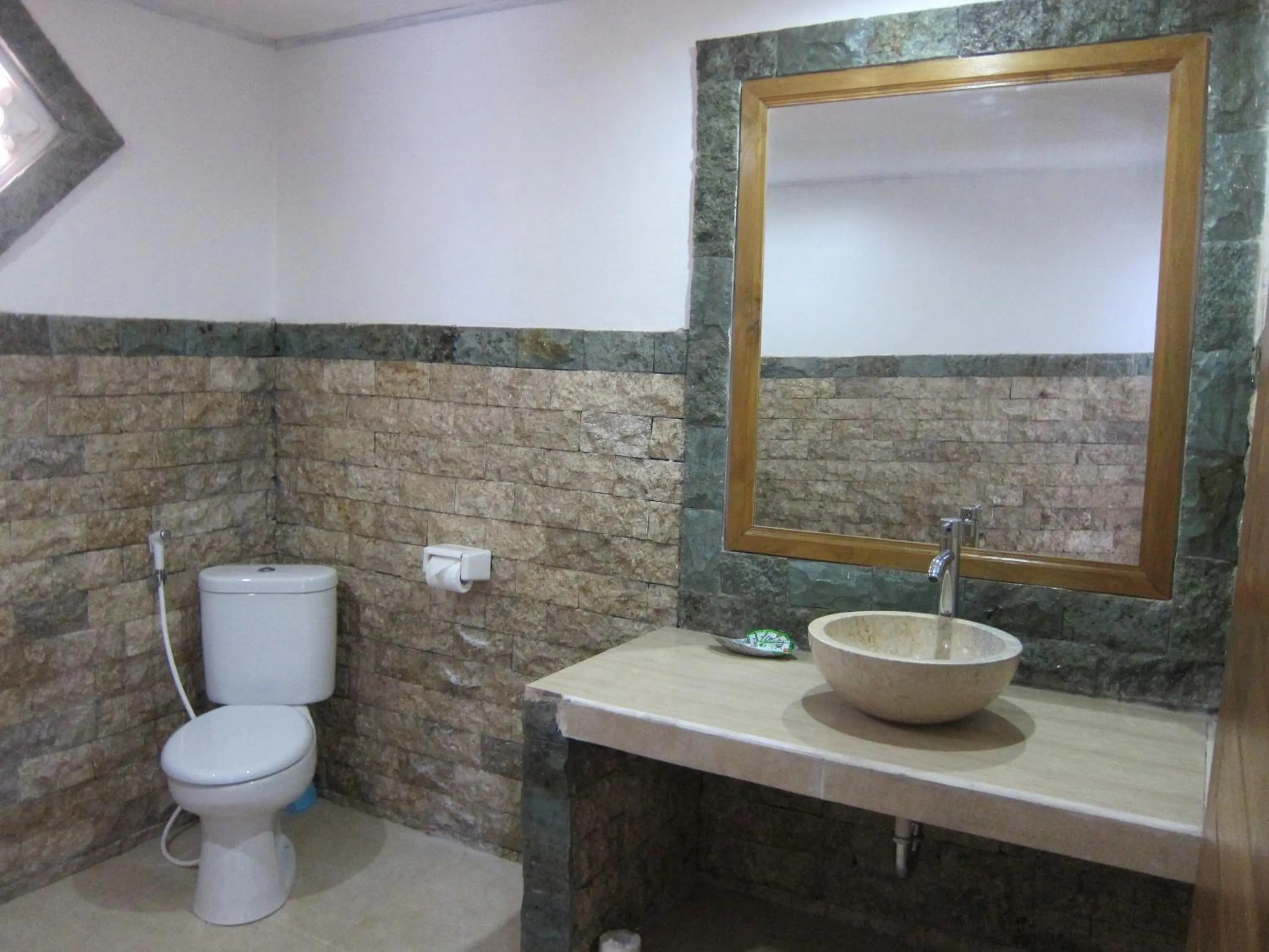 Bathroom in Galang Kangin Bungalows