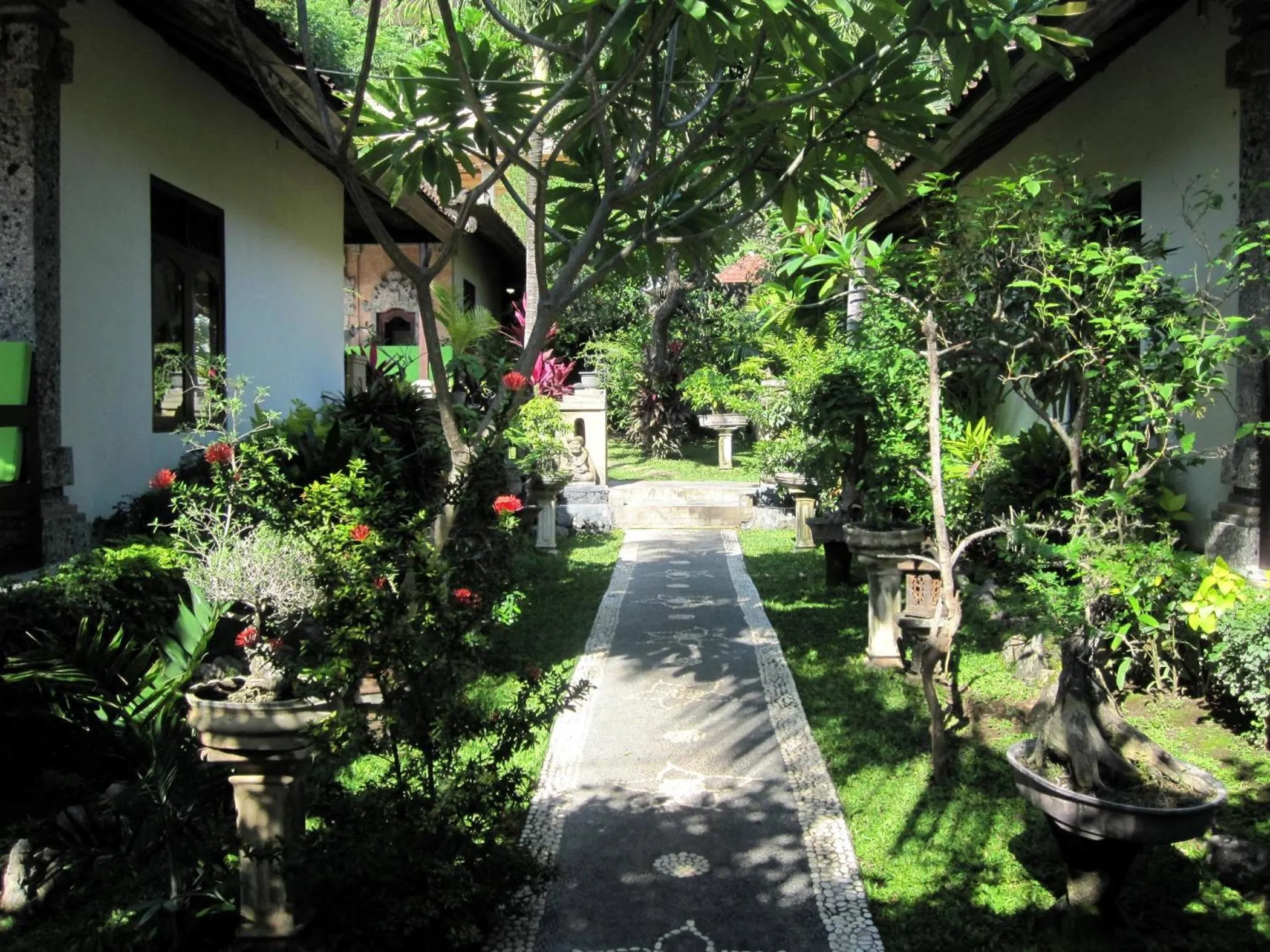 Garden in Galang Kangin Bungalows