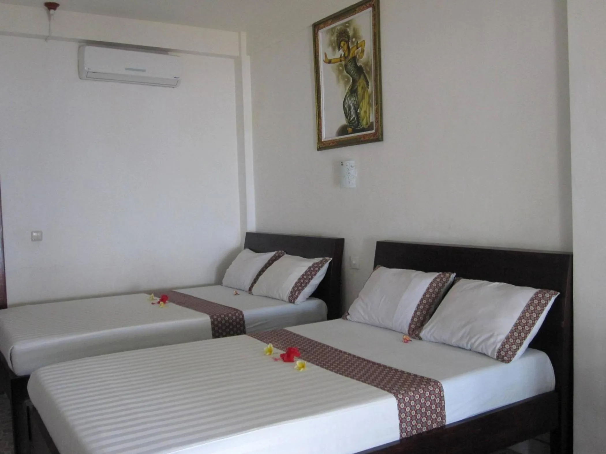 Bed in Galang Kangin Bungalows