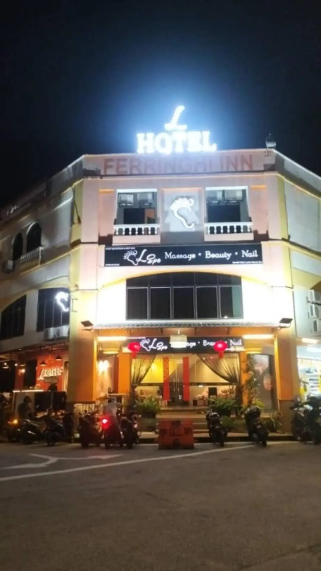 Property building in L Ferringhi Hotel Property building in L Ferringhi Hotel