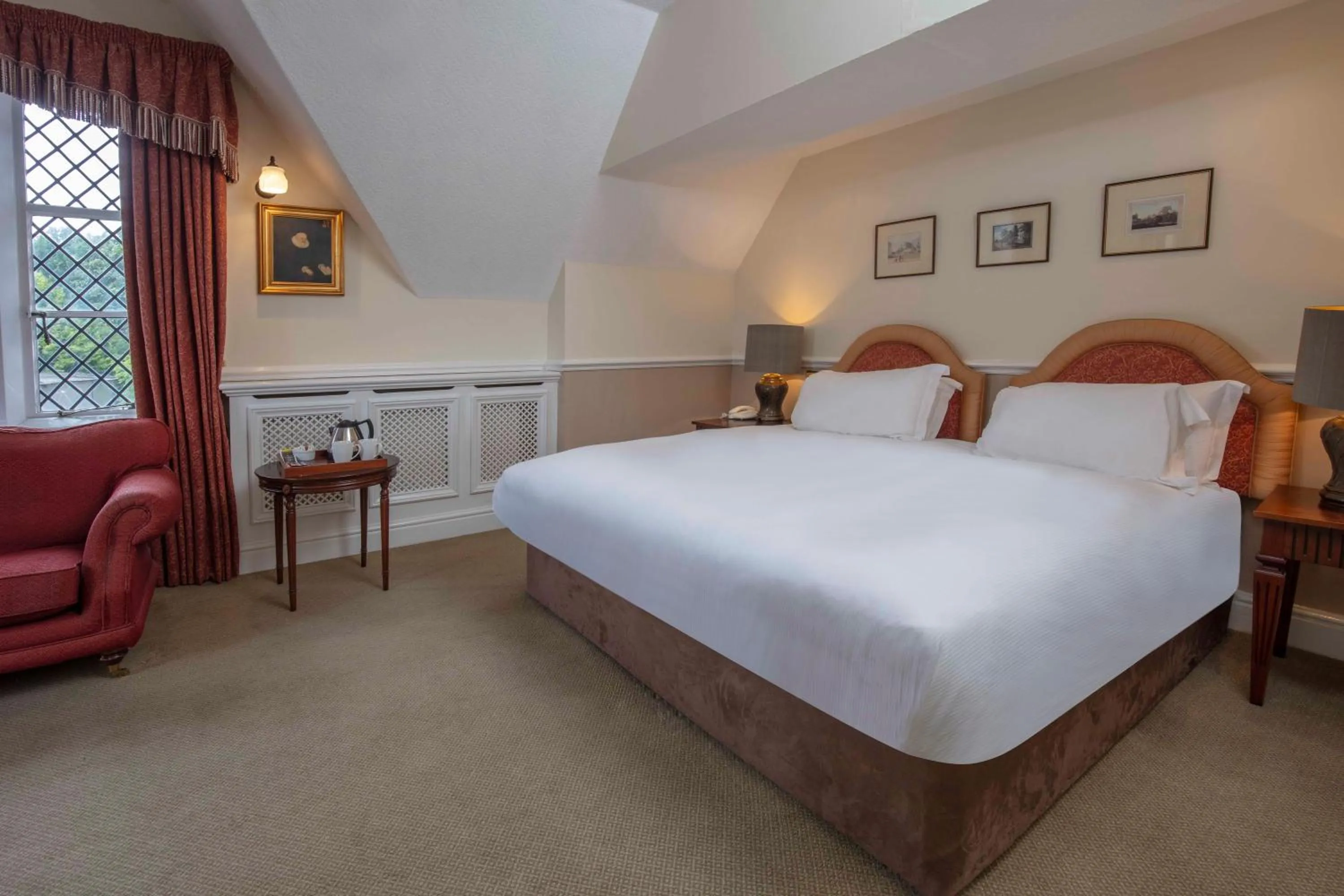Bed in Crewe Hall Hotel & Spa - Cheshire