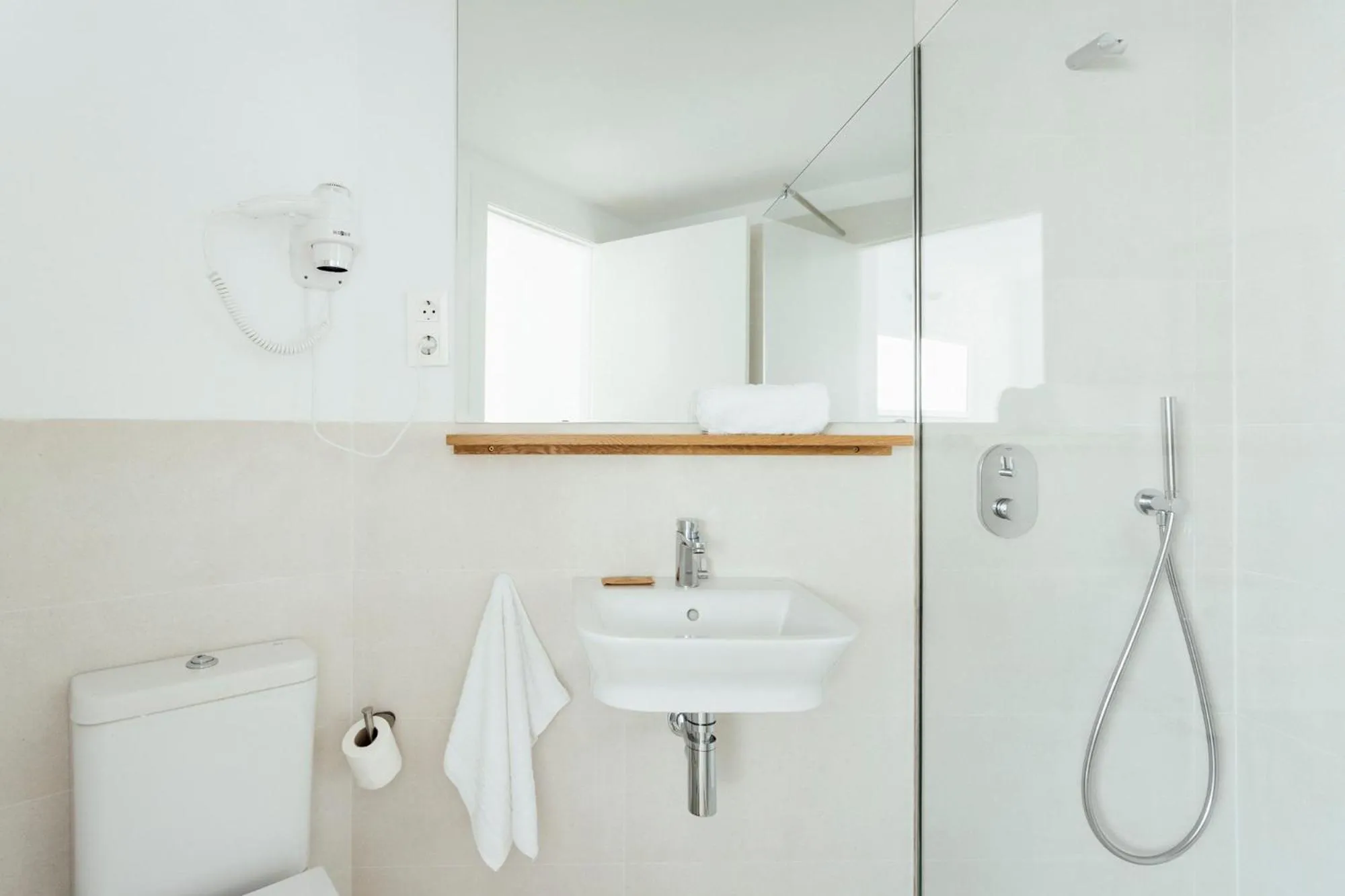 Bathroom in Casa Jam Barcelona