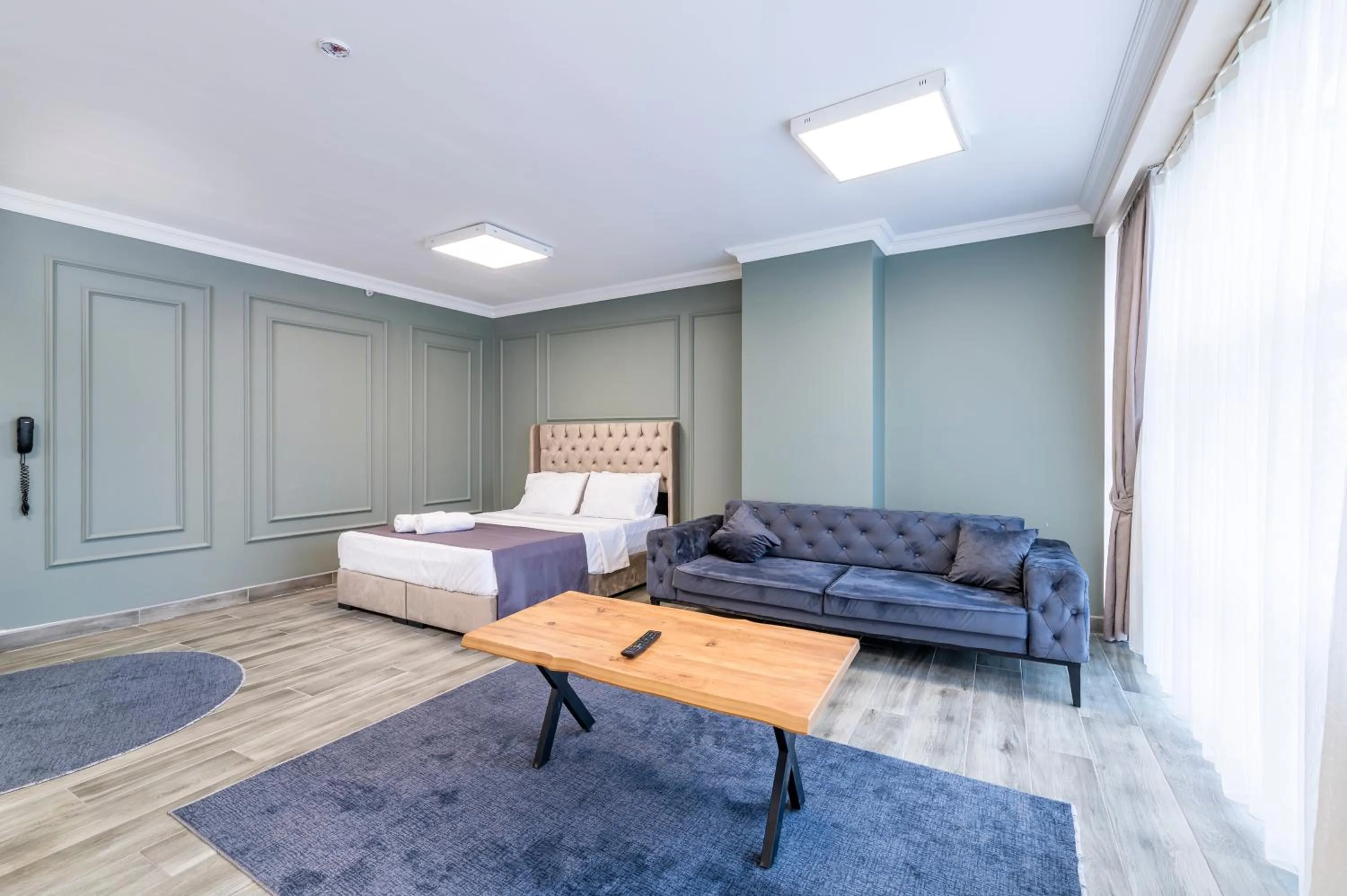 Bed in Royal Luxury Hotels Suites