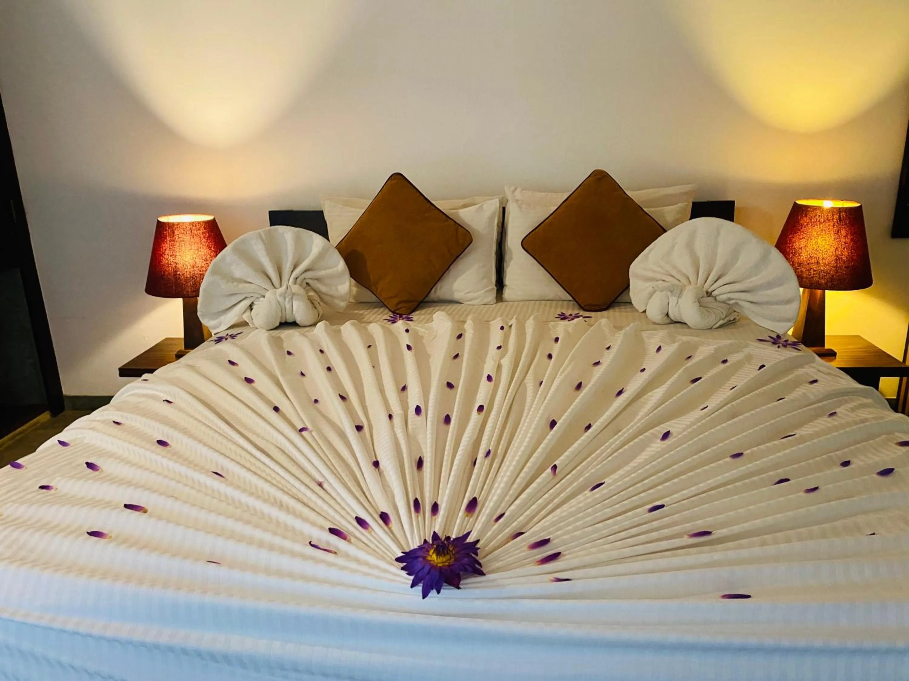 Bedroom, Bed in Tartaruga Beach Unawatuna