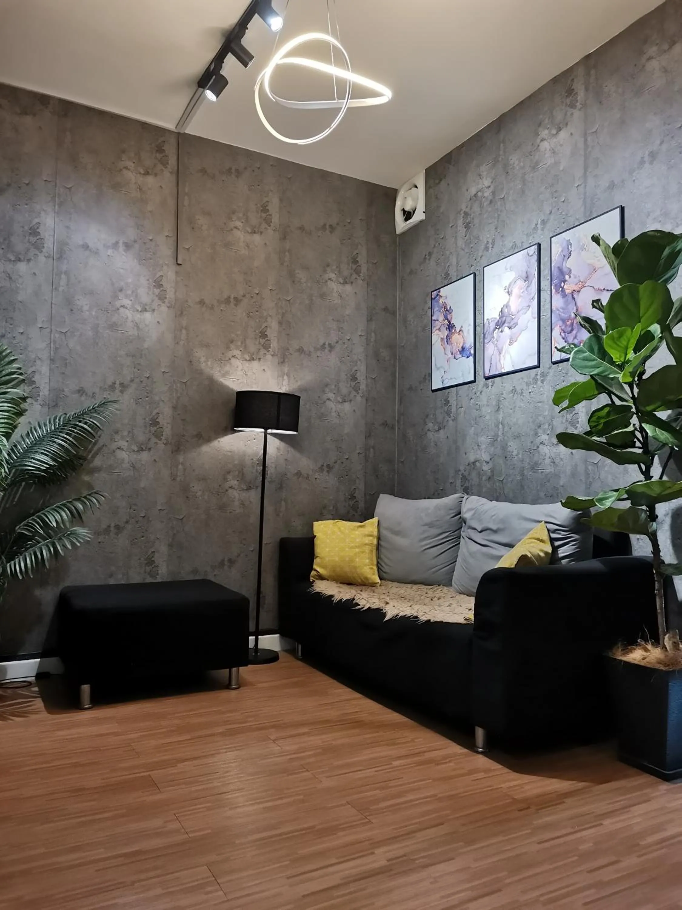 Living room in Sabai Sabai Guesthouse in Bayan Lepas