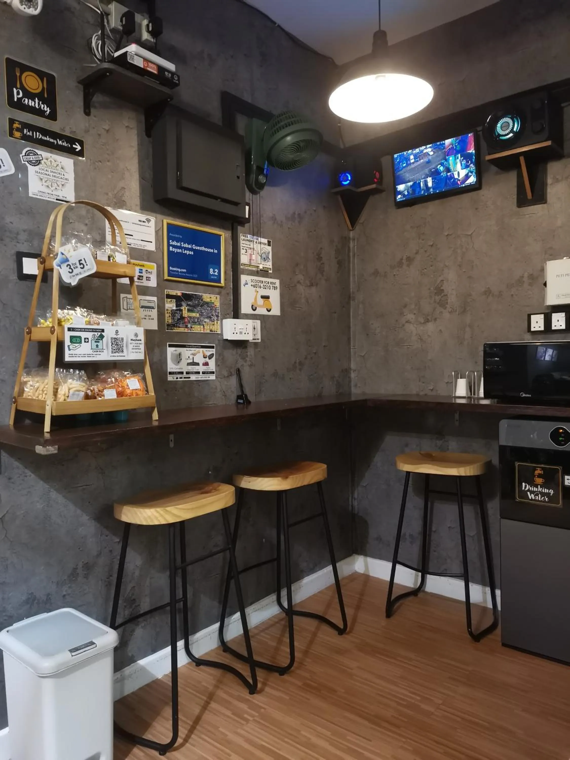 Dining area in Sabai Sabai Guesthouse in Bayan Lepas