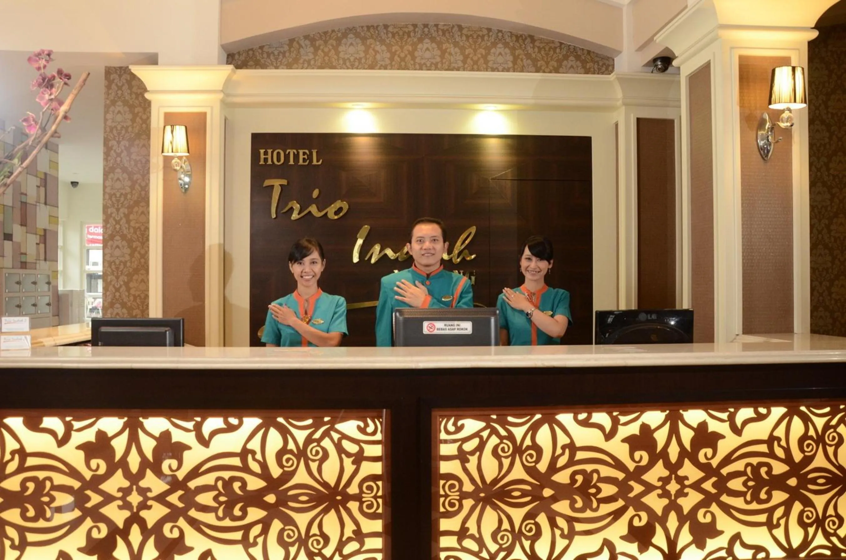 Staff in Hotel Trio Indah 2