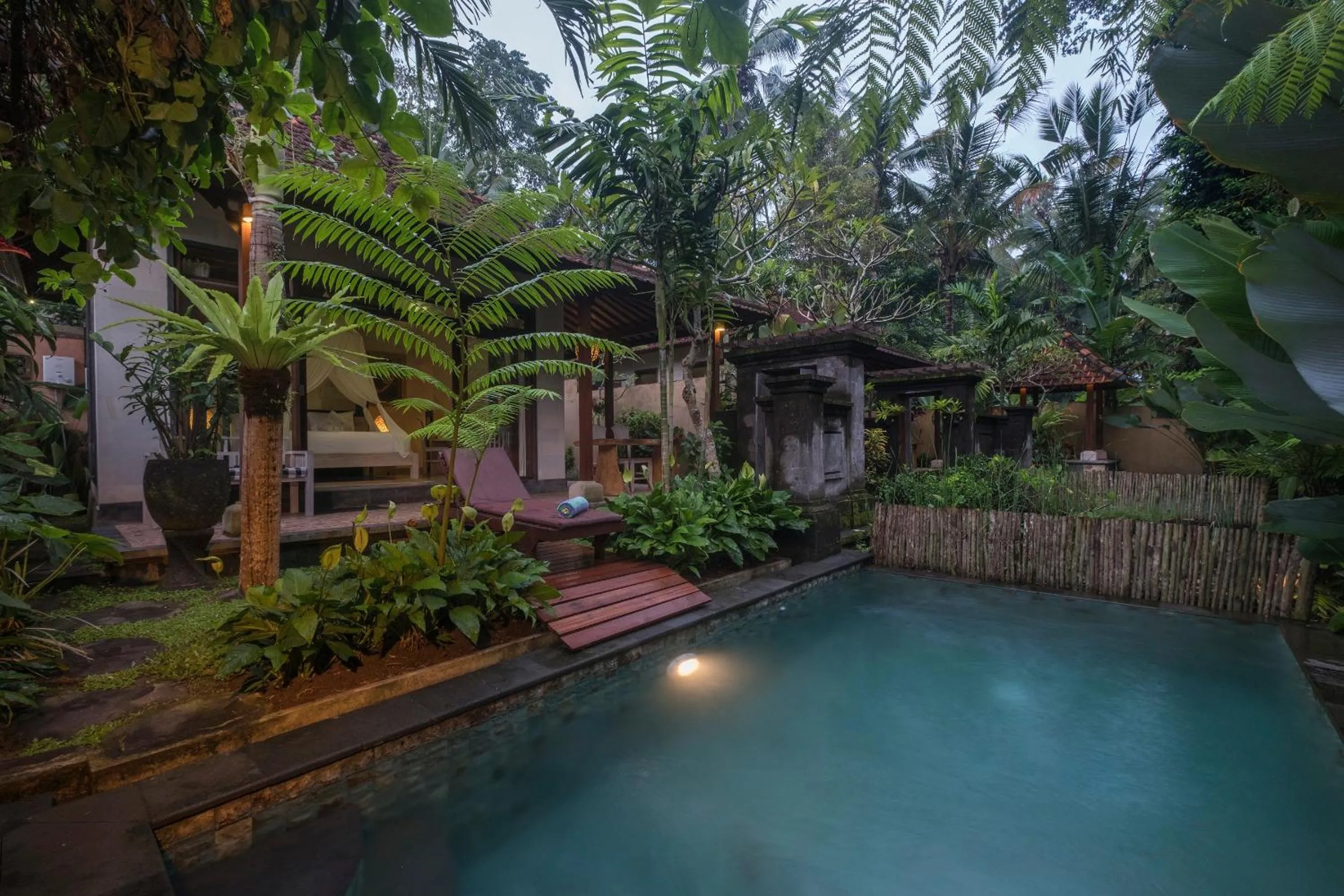 Swimming pool in Virmas Private Villa