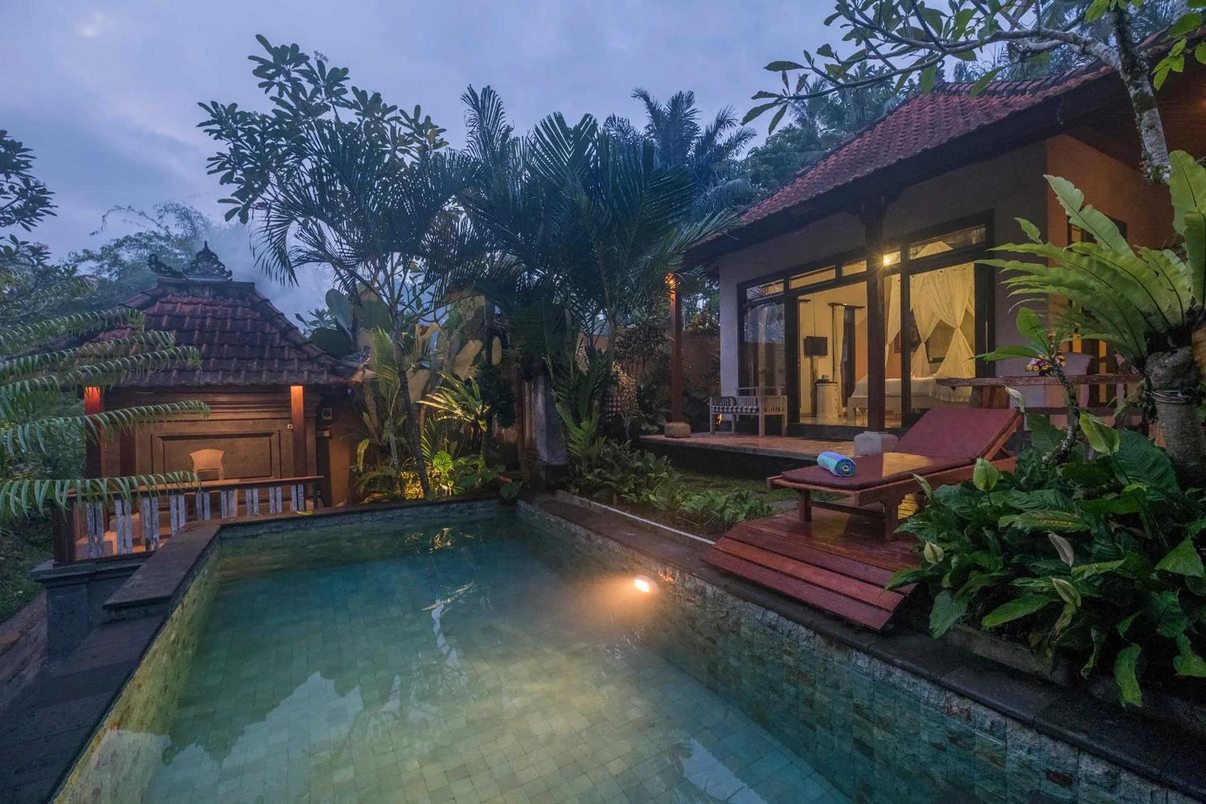 Swimming pool in Virmas Private Villa