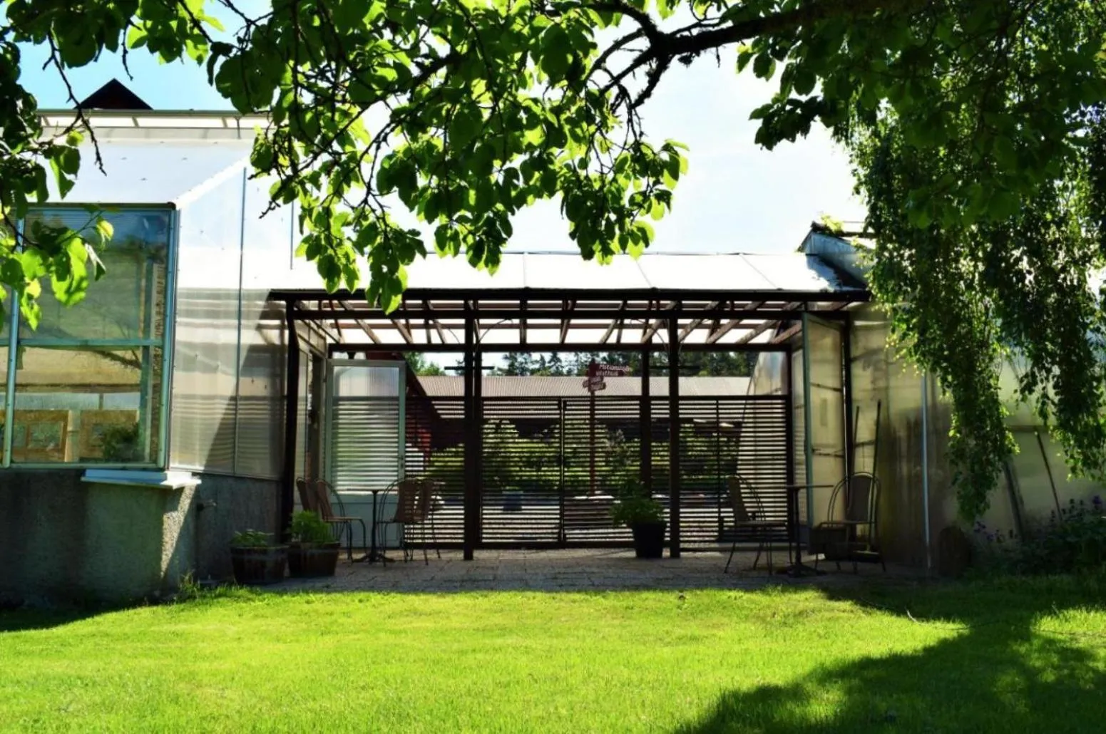 Närebo Gårdshotell & Restaurang