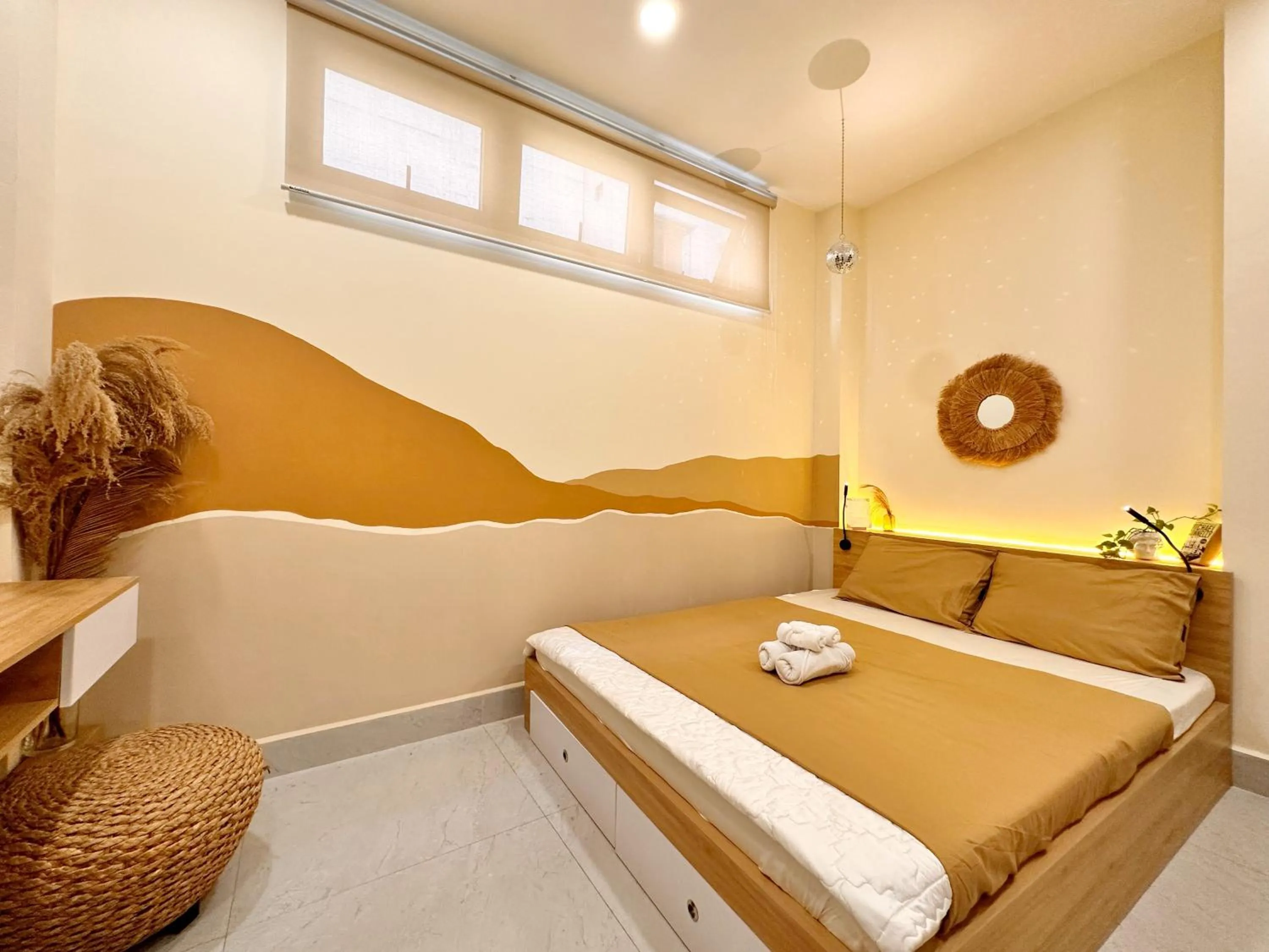 Bed in LalaHouse Spring Apartment - Saigon Center