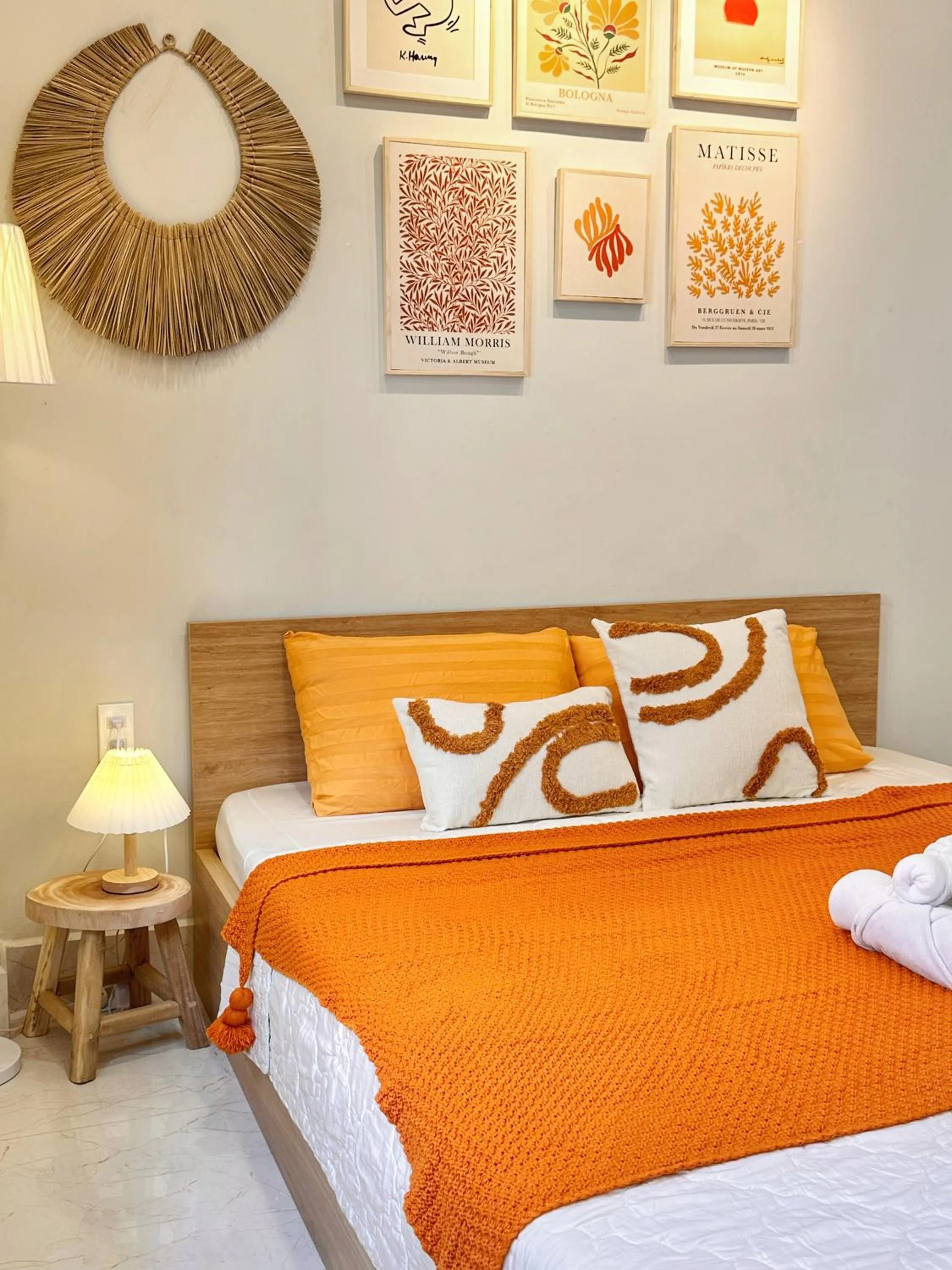 Bed in LalaHouse Spring Apartment - Saigon Center