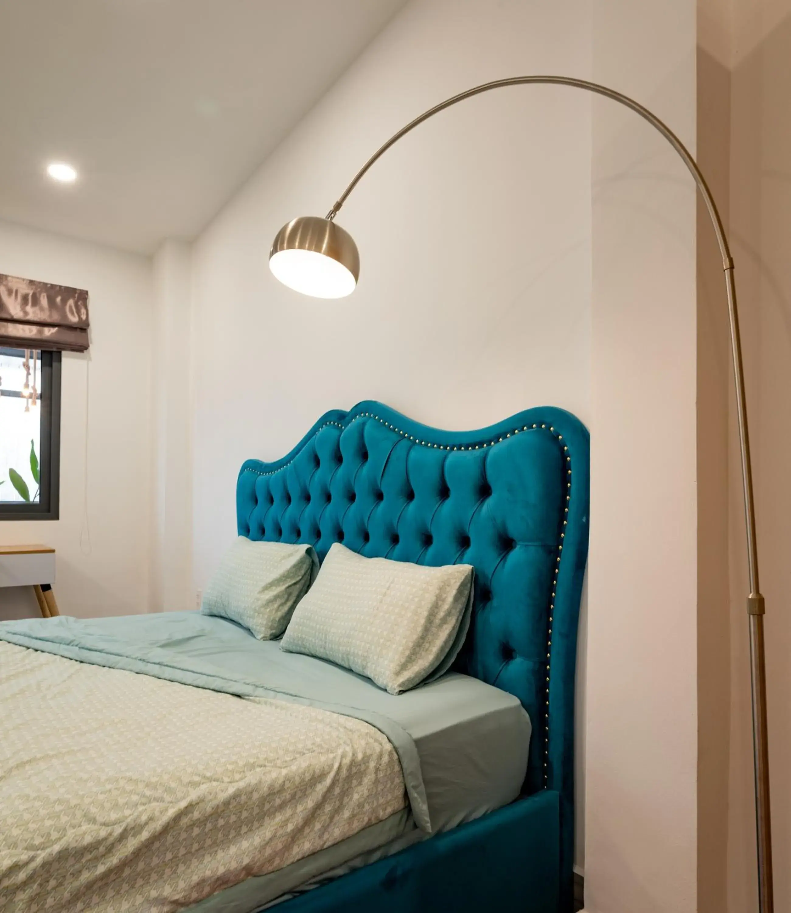 Suite with Balcony in LalaHouse Spring Apartment - Saigon Center Suite with Balcony in LalaHouse Spring Apartment - Saigon Center