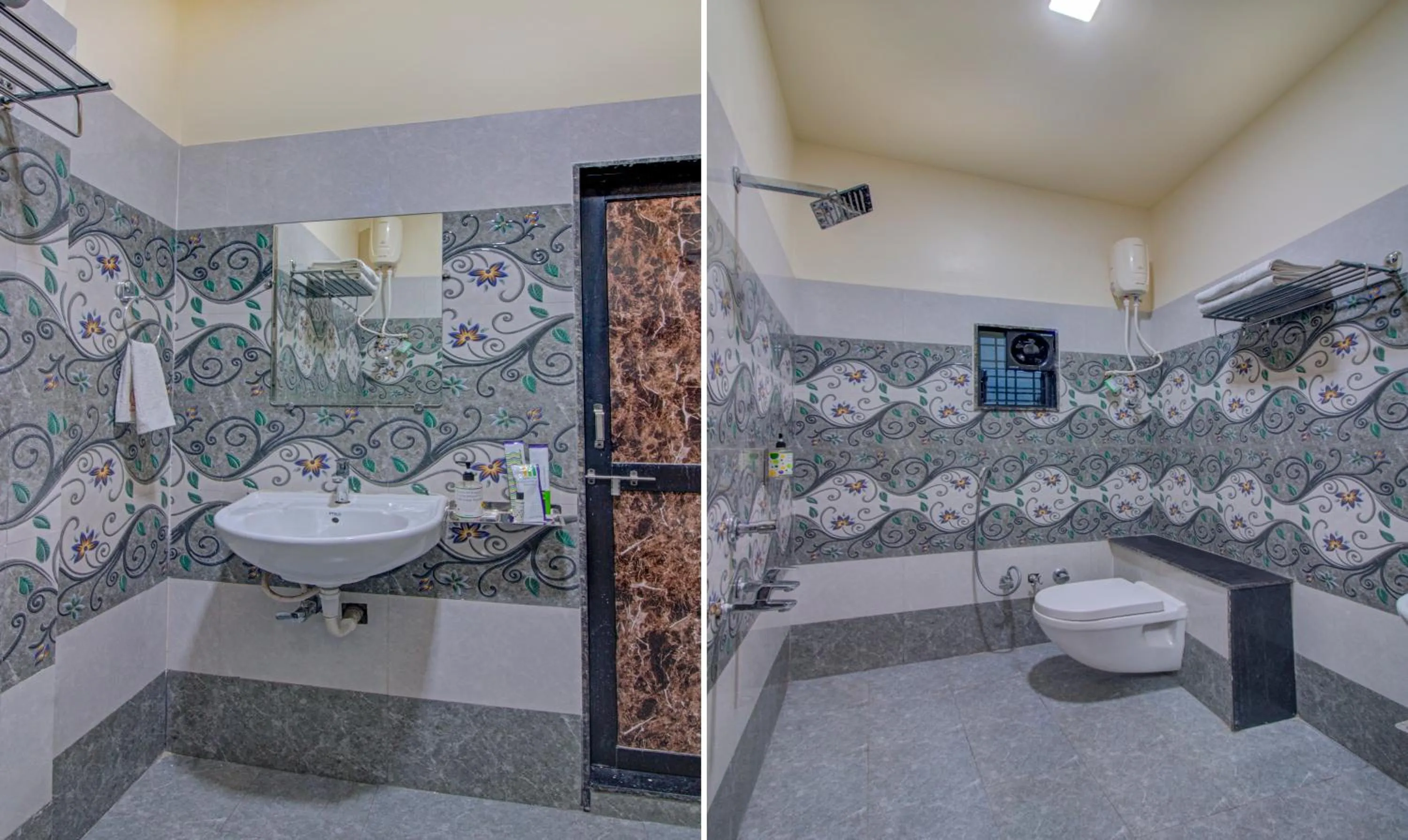 Toilet in Treebo Royal, Chandrapur