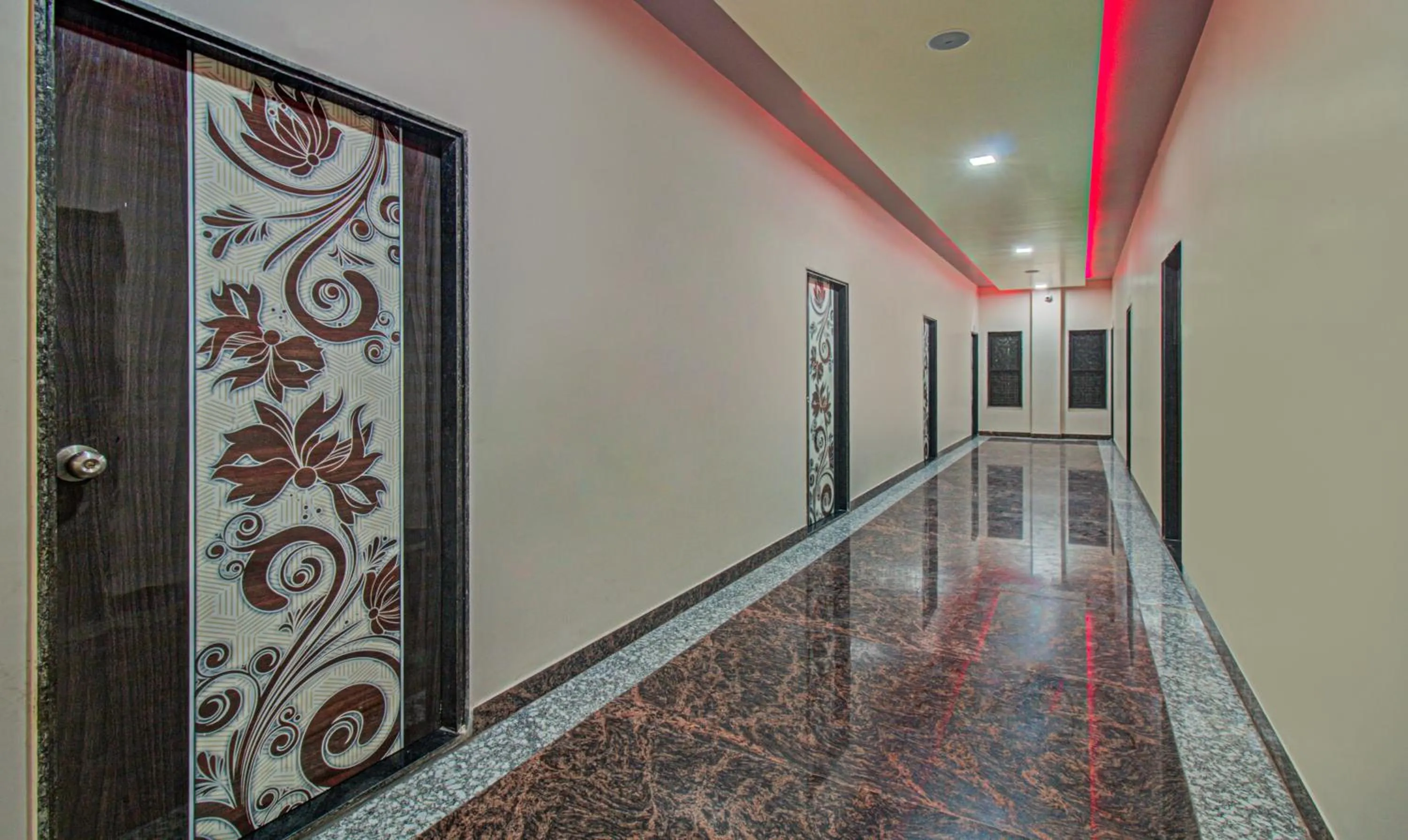 Lobby or reception in Treebo Royal, Chandrapur