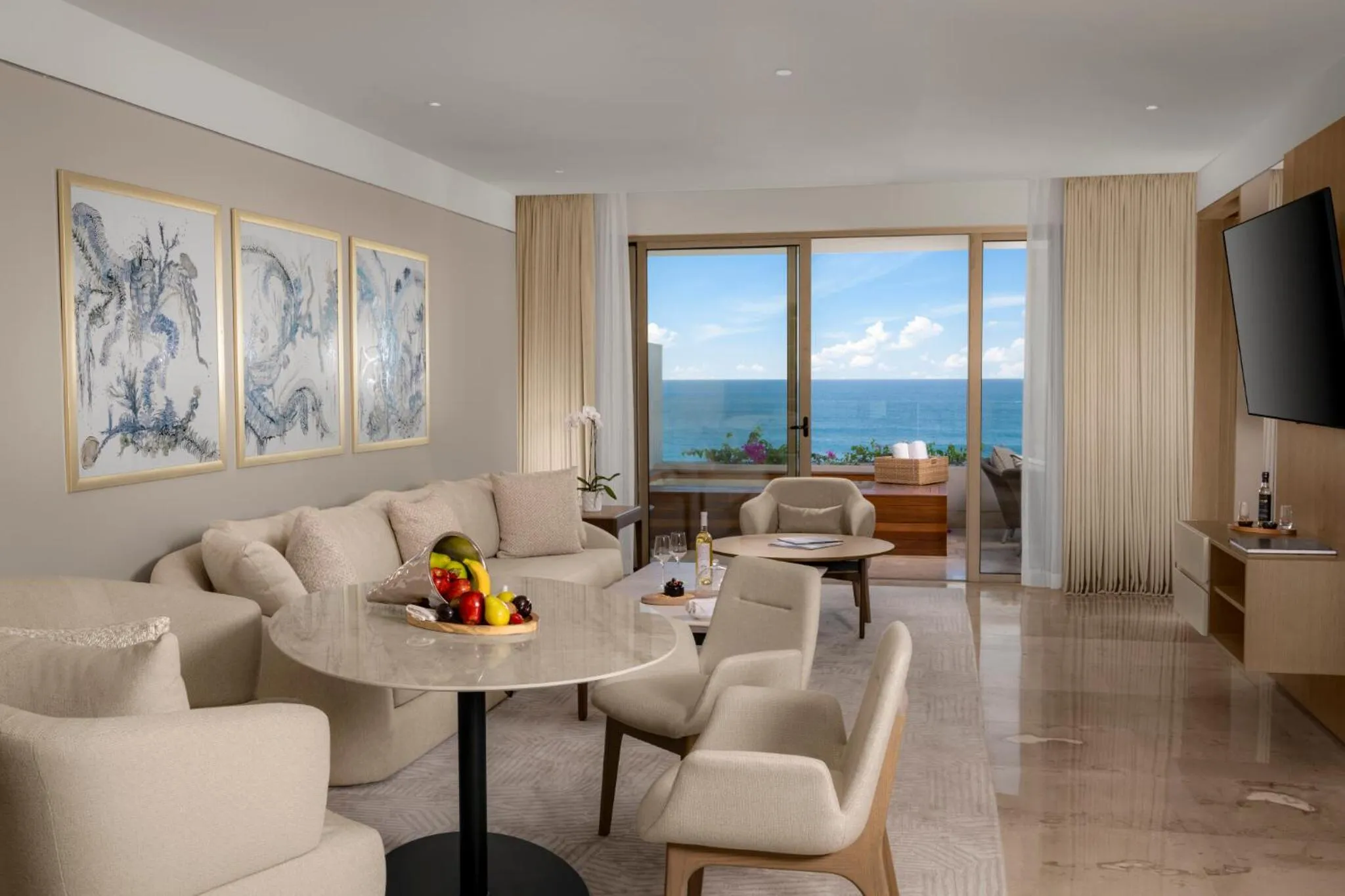 Living room in Grand Velas Boutique Hotel