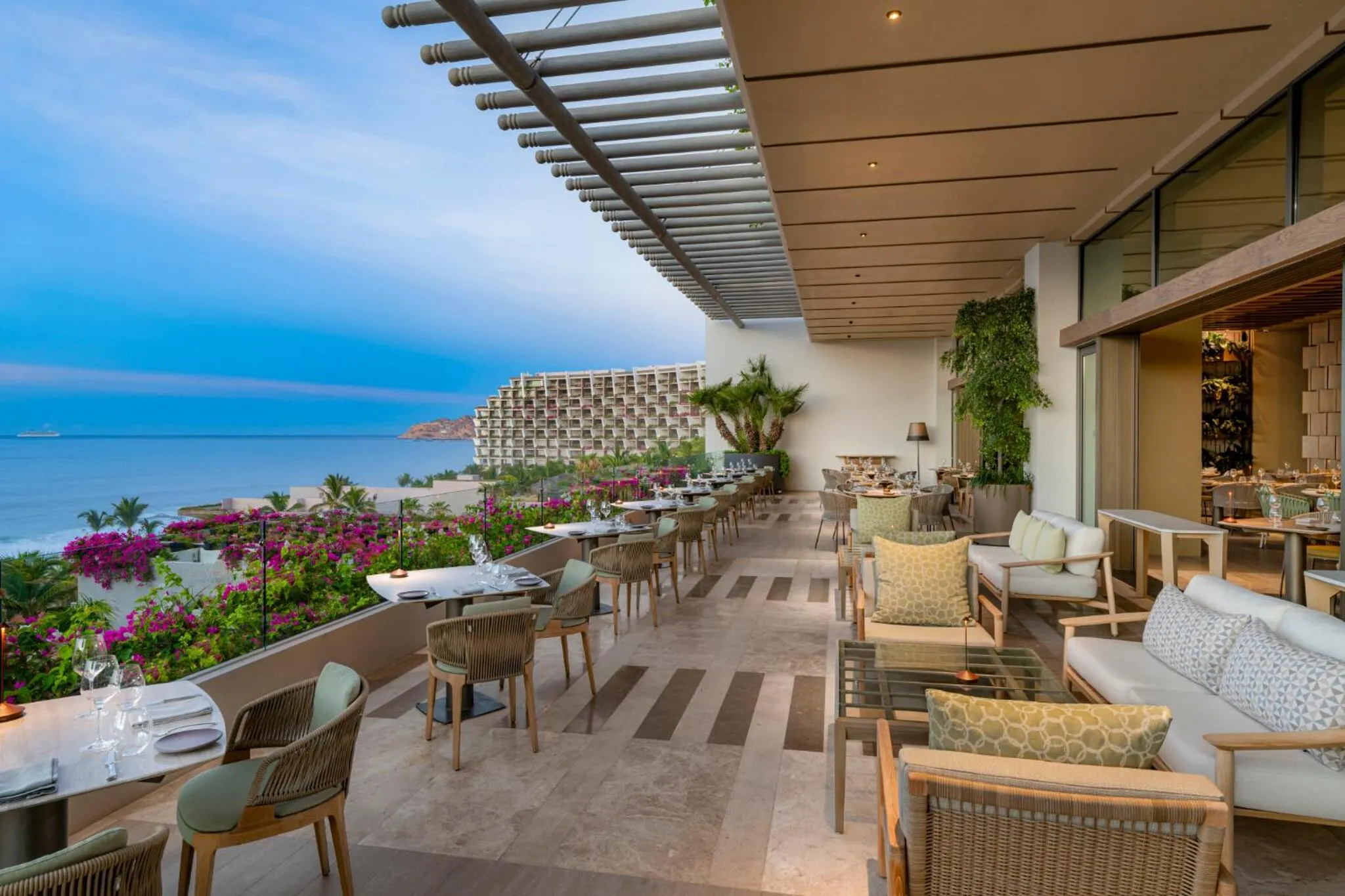 Restaurant/places to eat in Grand Velas Boutique Hotel