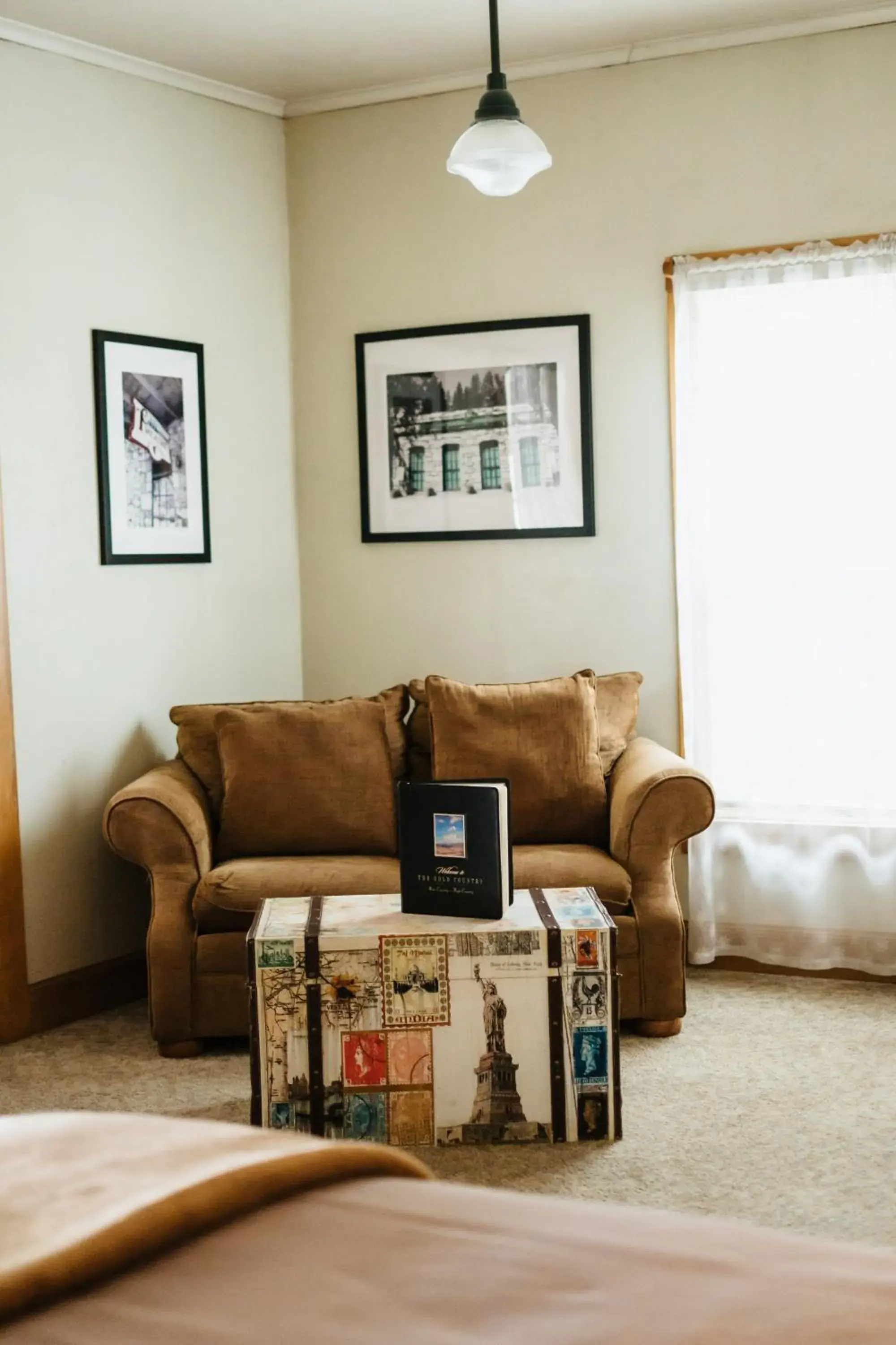 Standard King Room in Volcano Union Inn and Pub Standard King Room in Volcano Union Inn and Pub