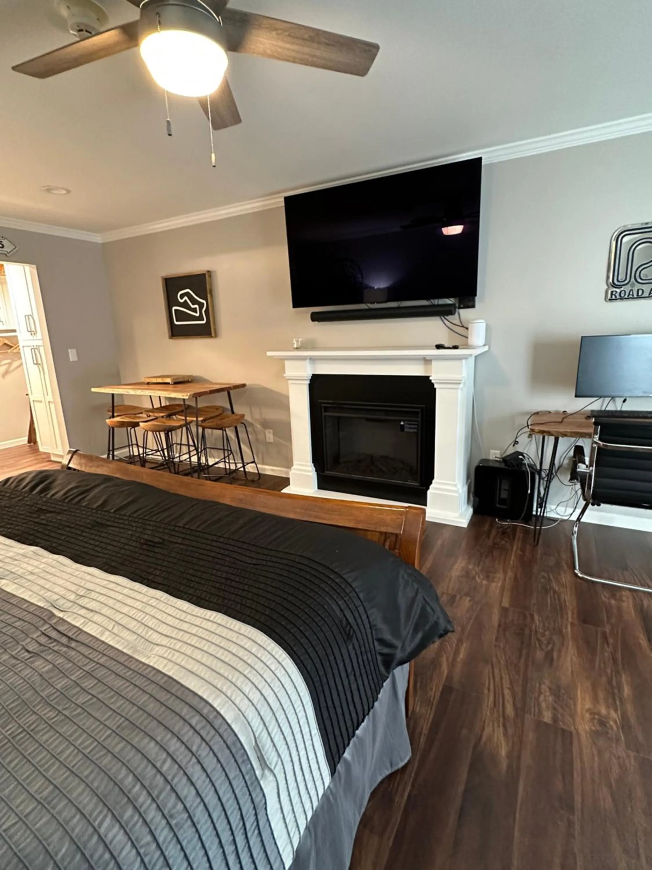 Bed in Victorian Inn Elkhart Lake