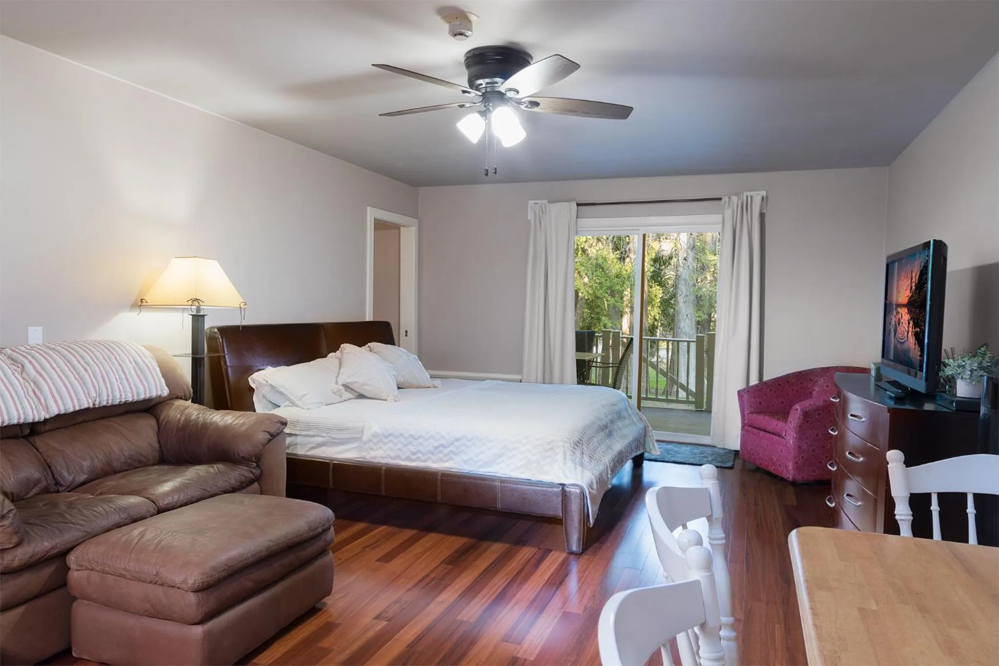 Bed in Victorian Inn Elkhart Lake