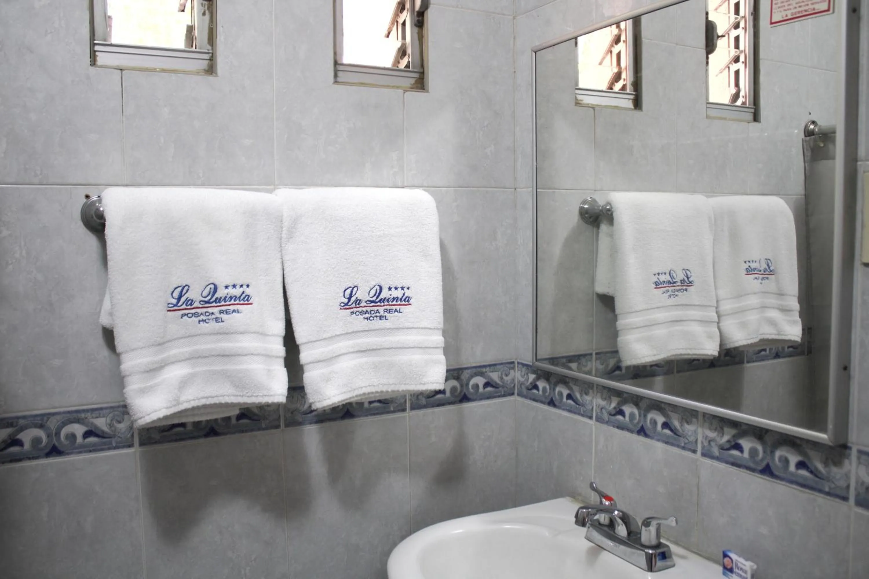 Bathroom in Hotel La Quinta Posada Real