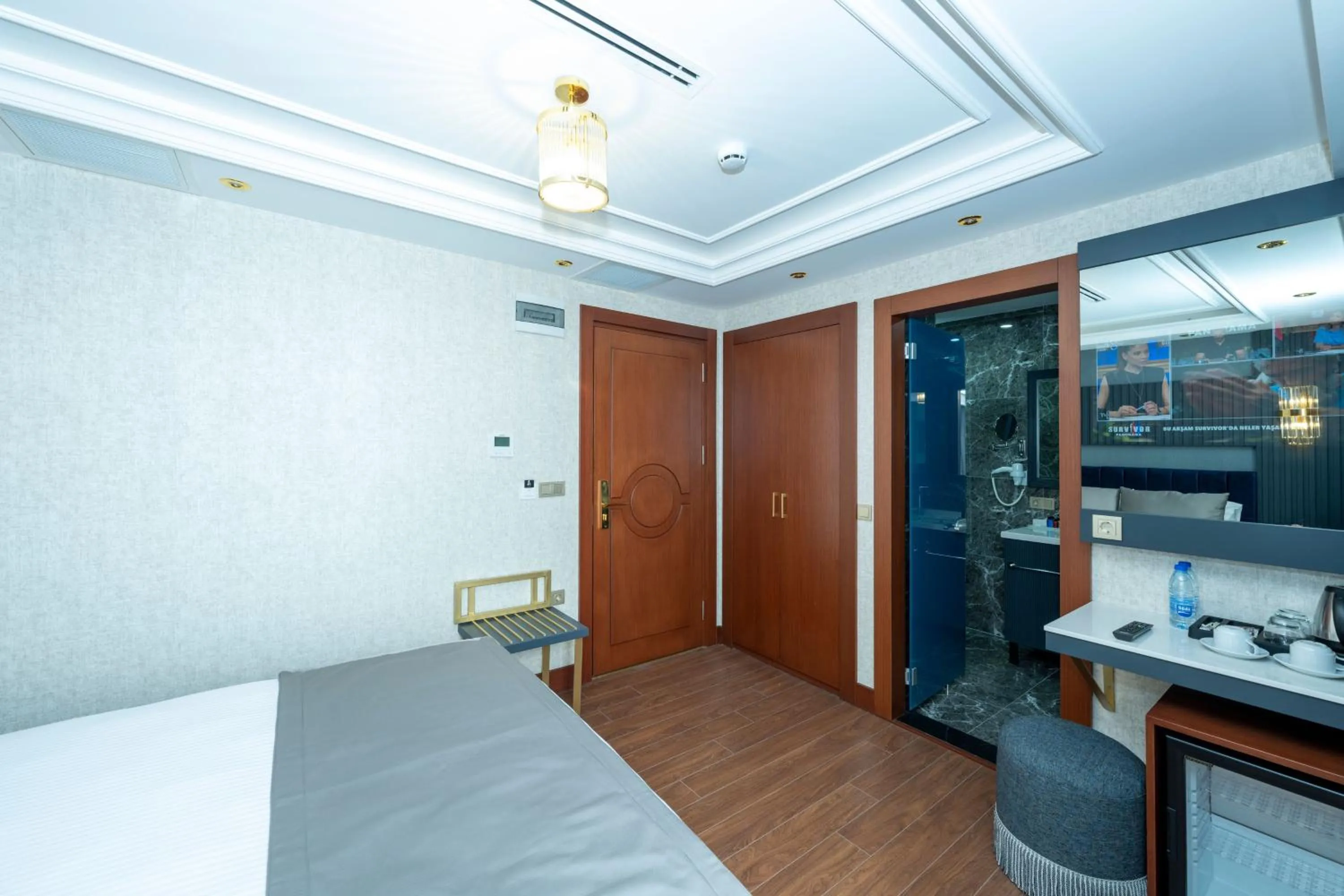 Bedroom, Bed in Freya Hotel