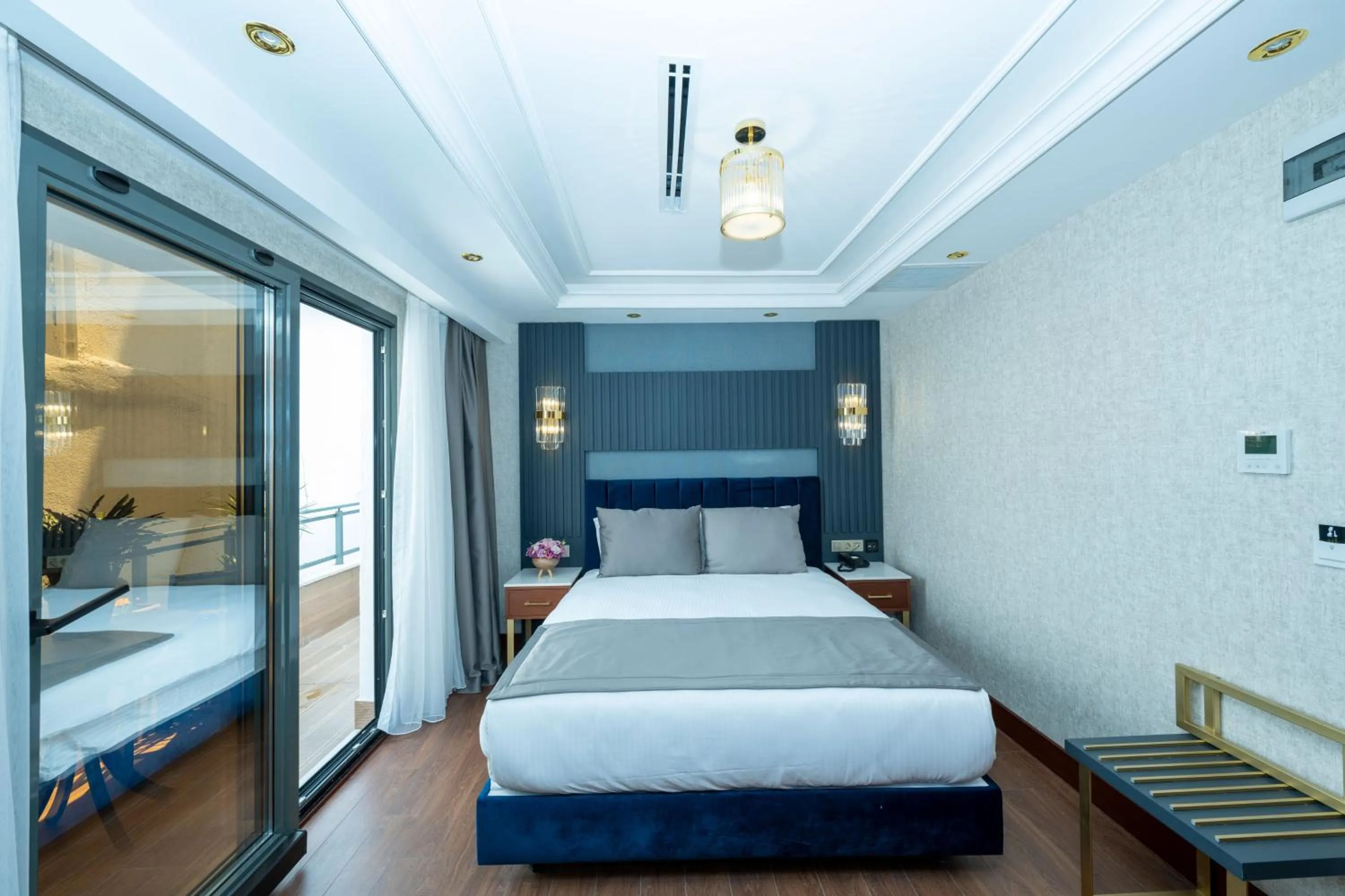 Photo of the whole room, Bed in Freya Hotel