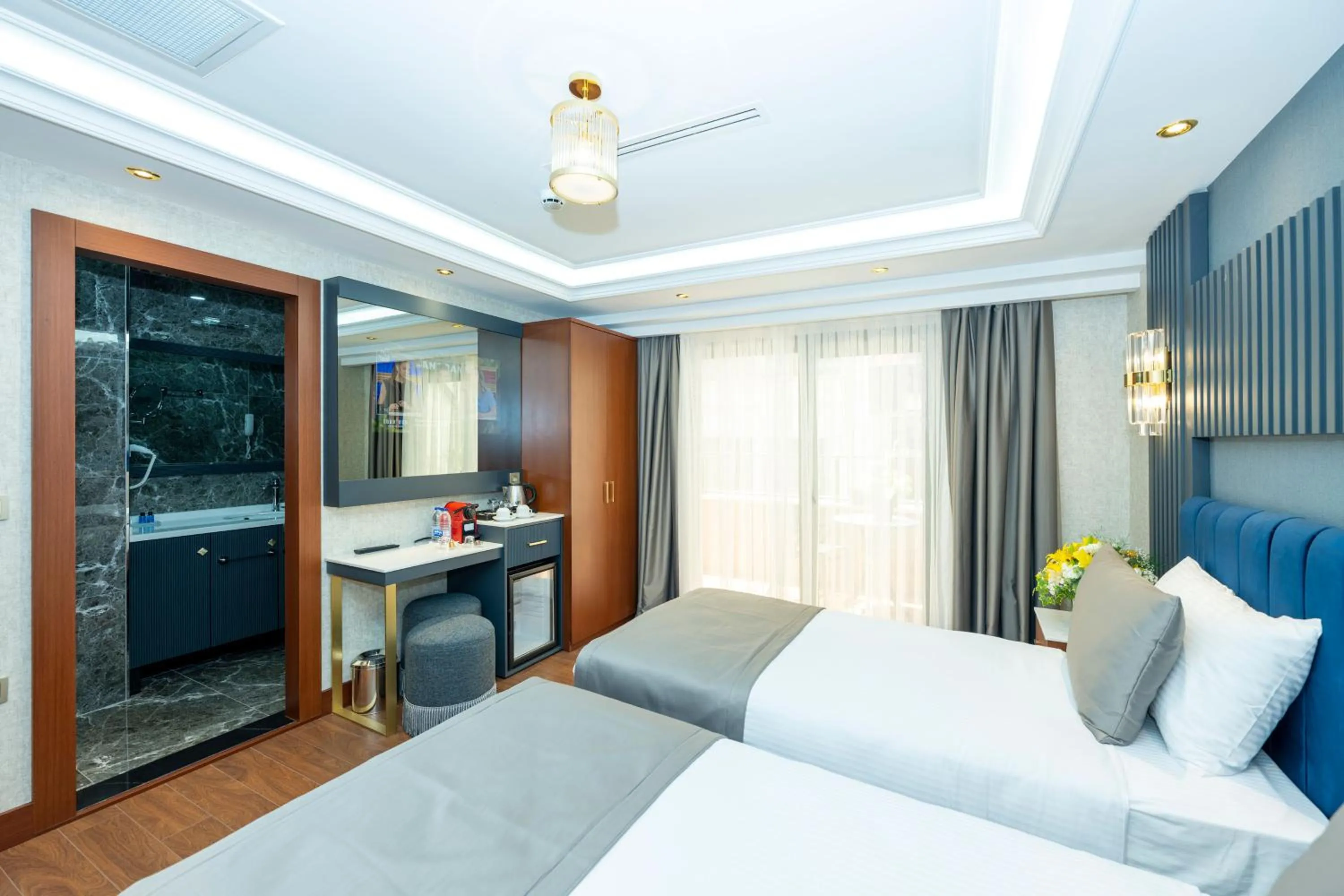 Bathroom, Bed in Freya Hotel