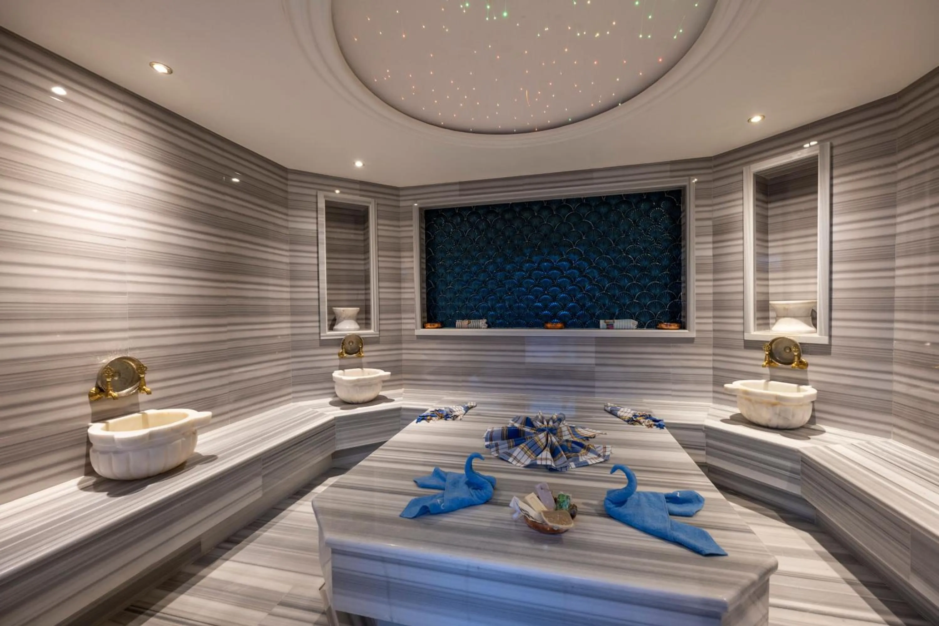 Public Bath in Freya Hotel