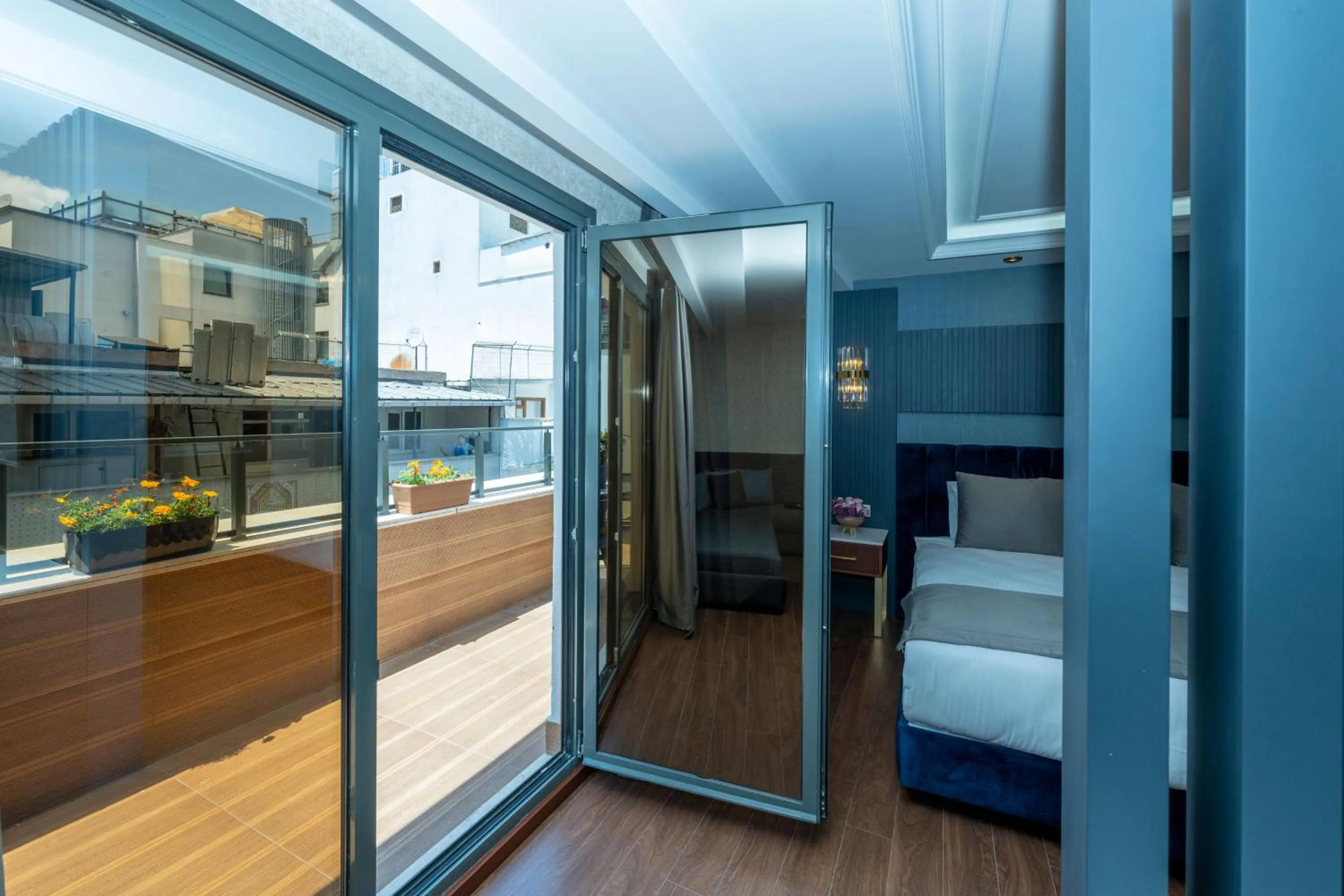 Balcony/Terrace, Bed in Freya Hotel