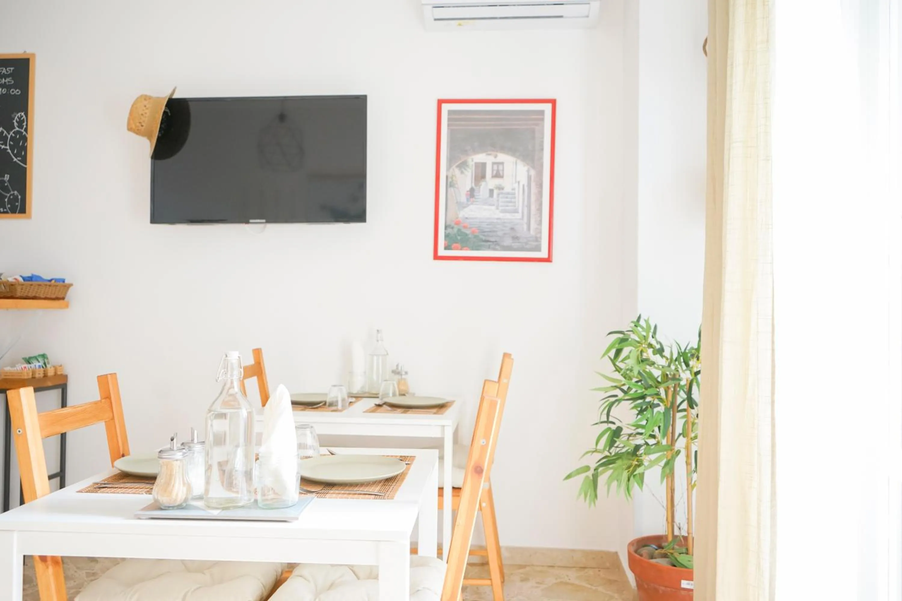 TV and multimedia in Baronetto B&B