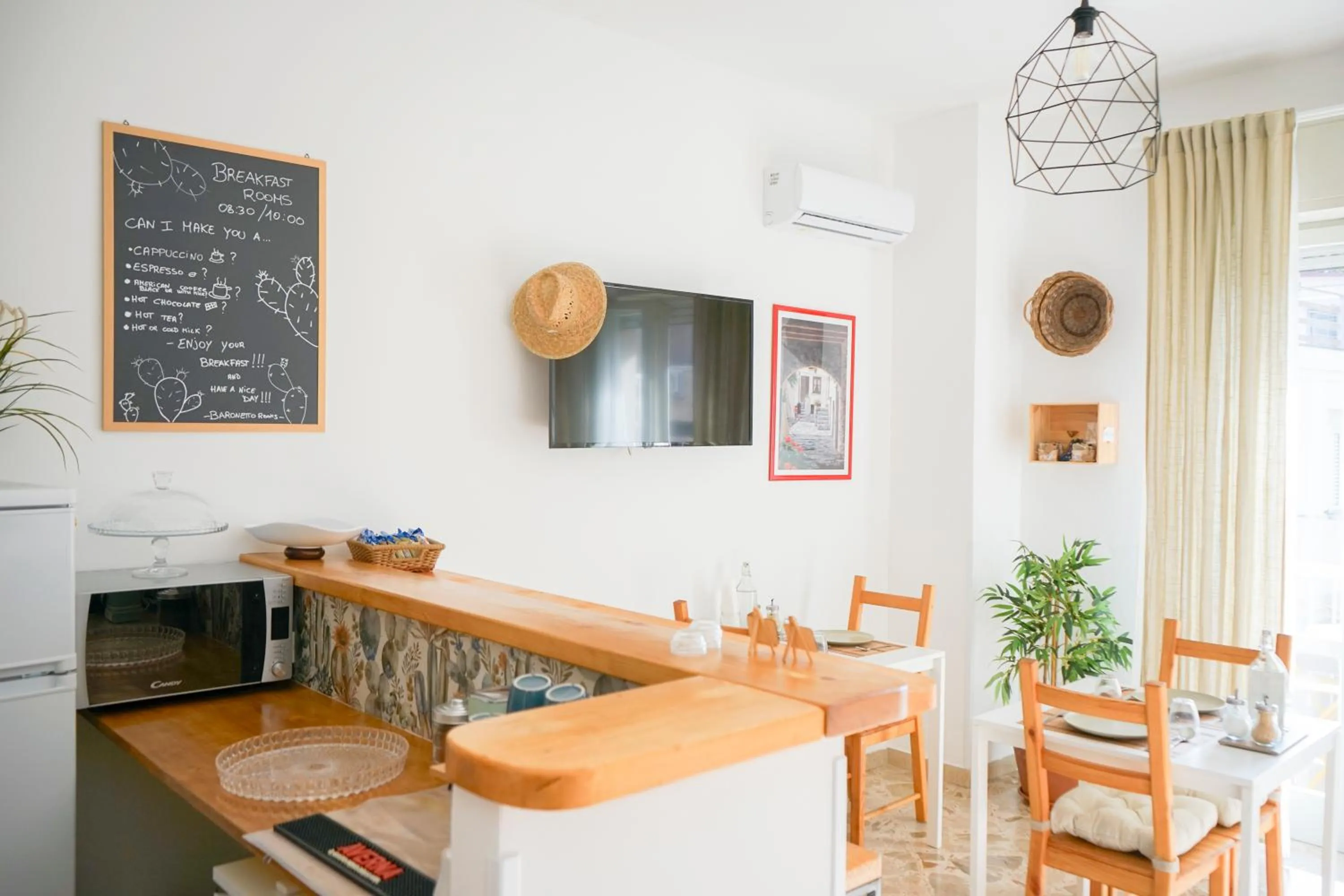 TV and multimedia in Baronetto B&B