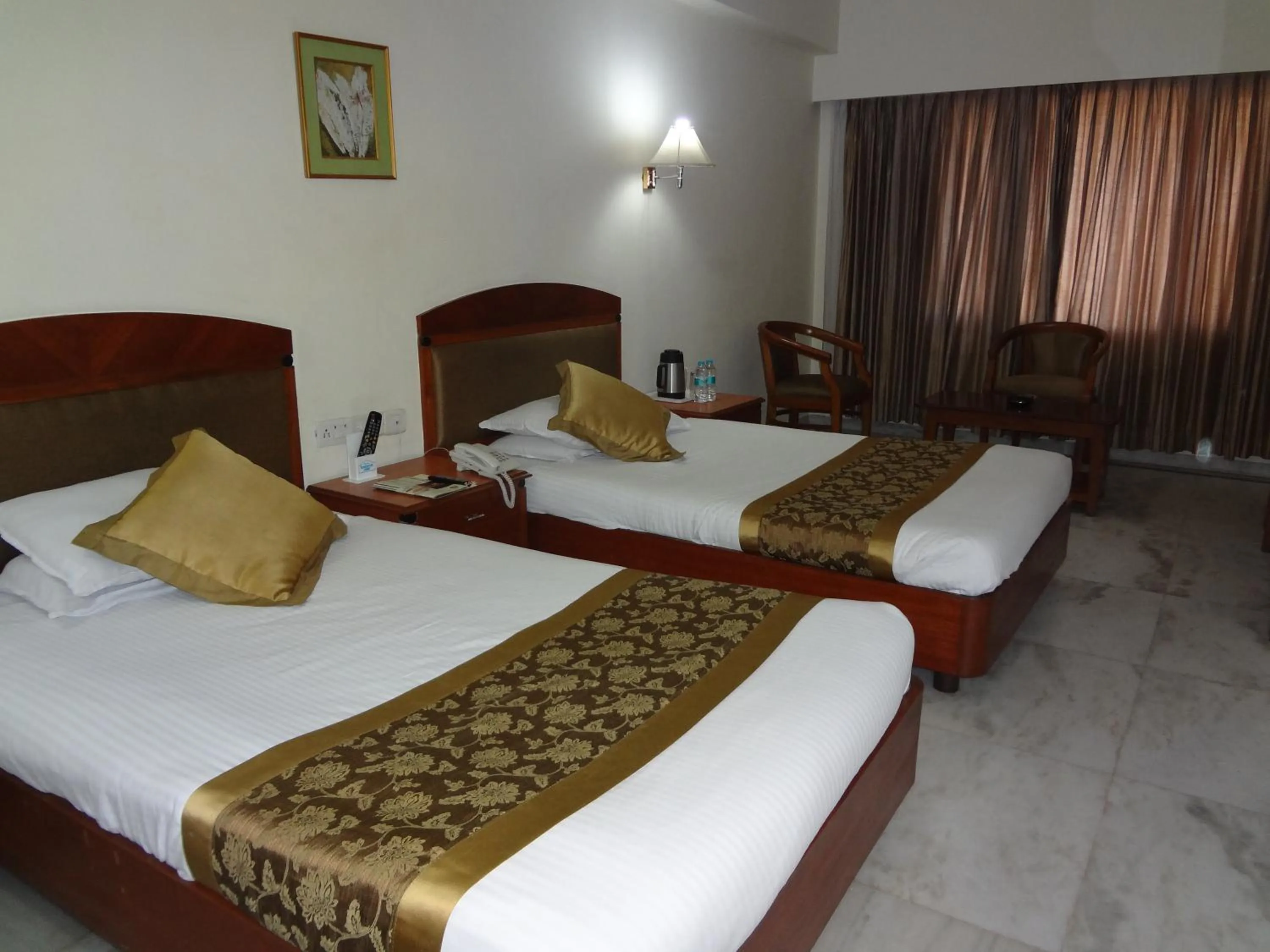 Bed in Daspalla Executive Court