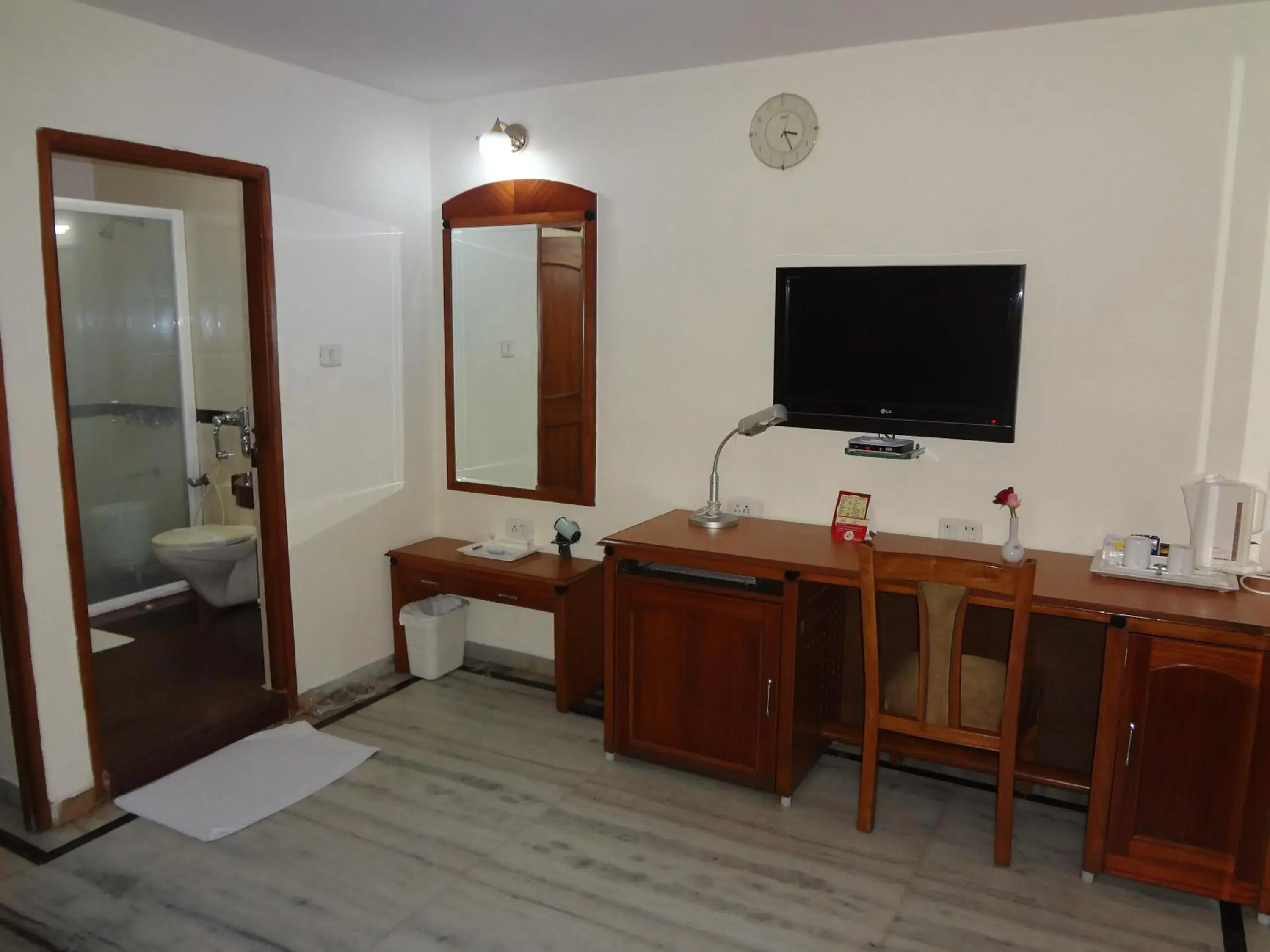 Photo of the whole room in Daspalla Executive Court Photo of the whole room in Daspalla Executive Court