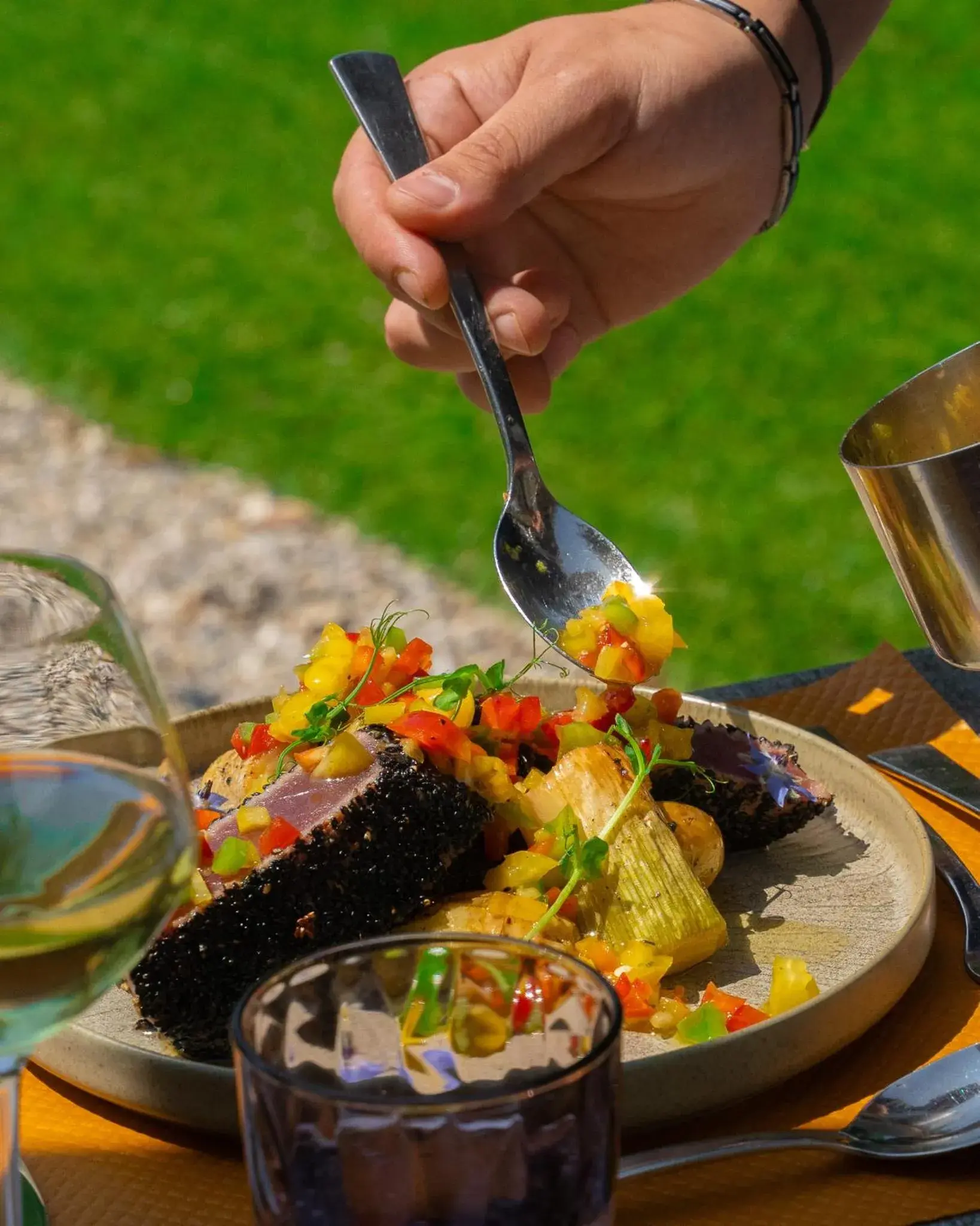 Restaurant/places to eat in Logis Hotel-Restaurant Saint Romain Restaurant/places to eat in Logis Hotel-Restaurant Saint Romain