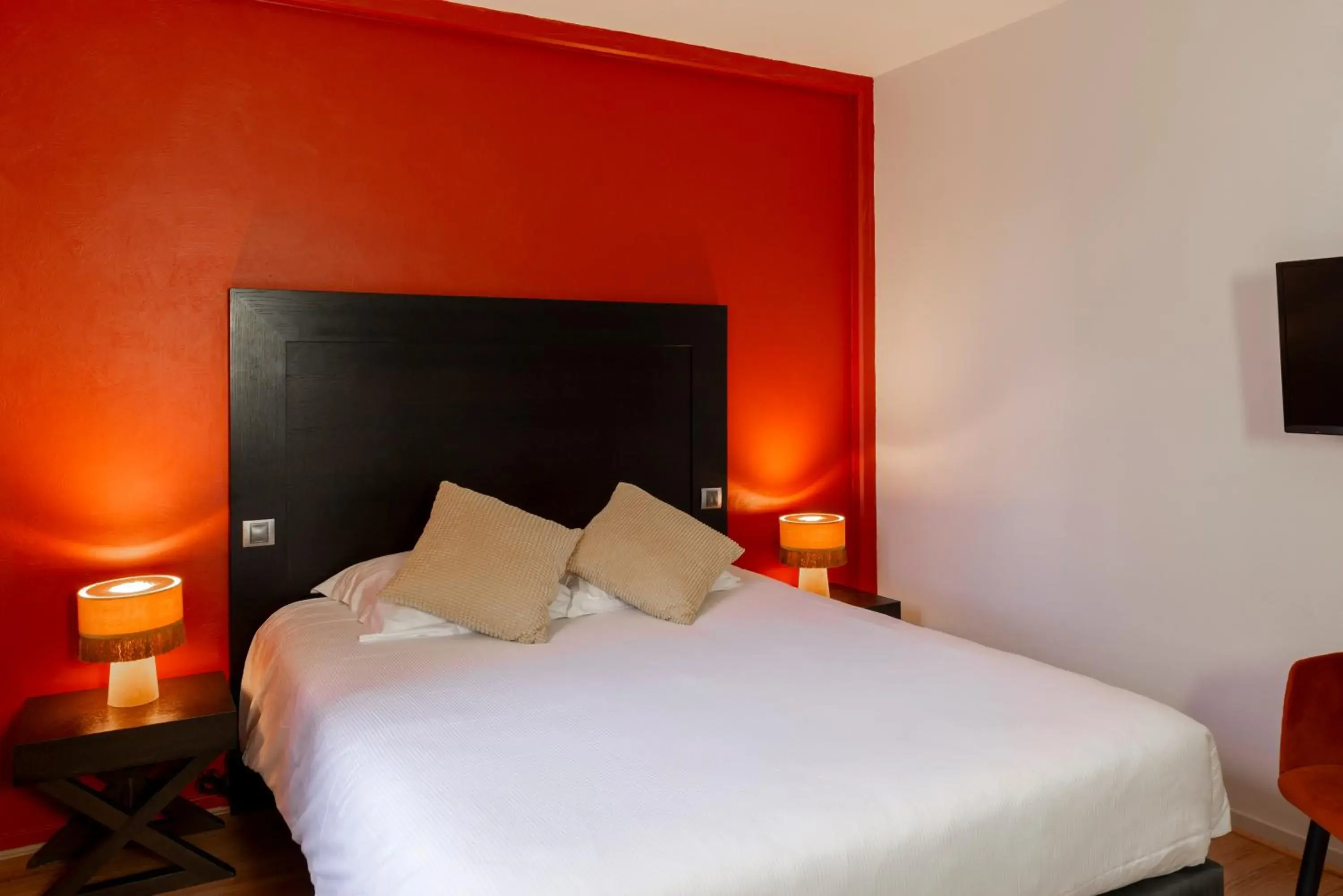 Bedroom, Bed in Logis Hotel-Restaurant Saint Romain Bedroom, Bed in Logis Hotel-Restaurant Saint Romain