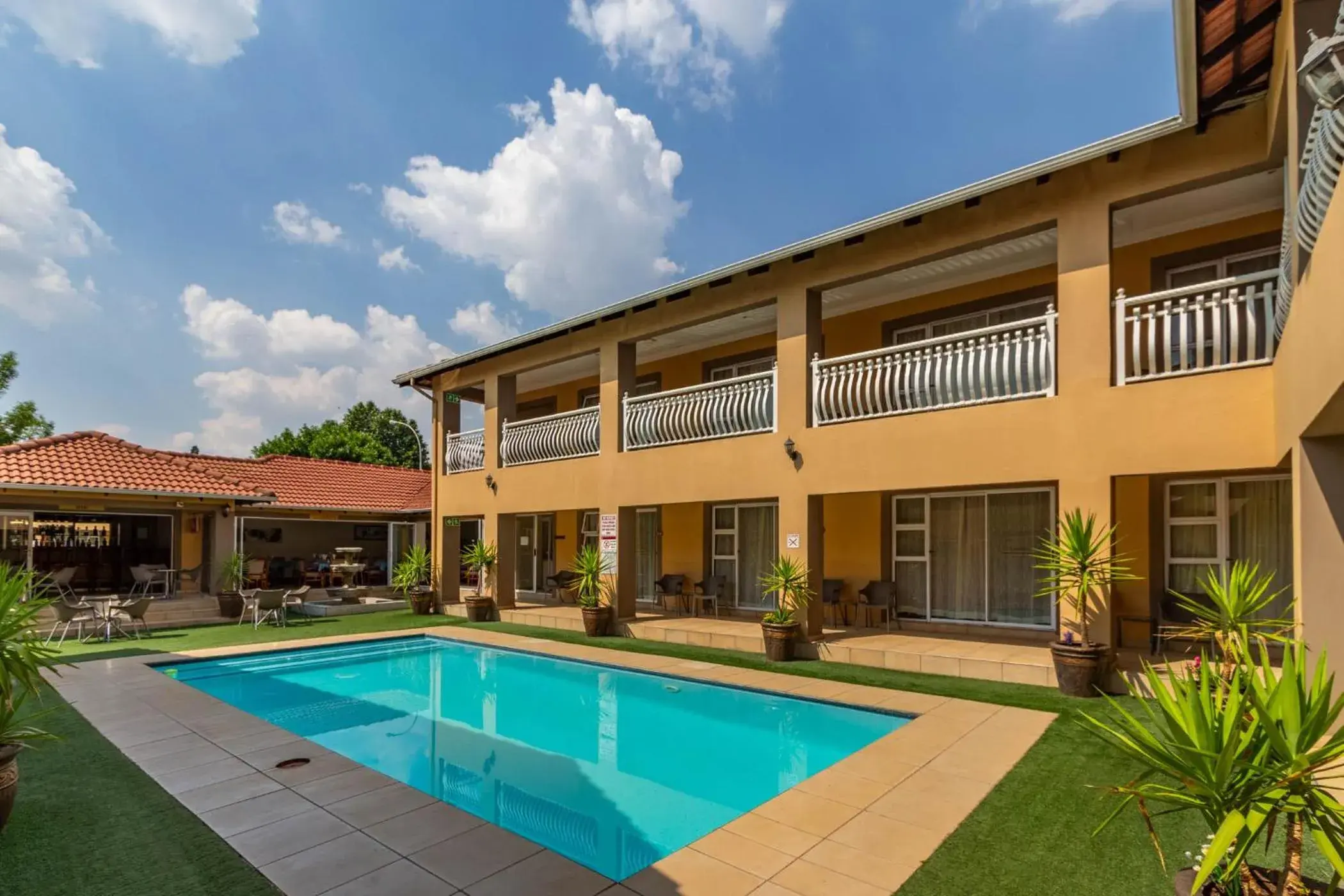 Lakeview Boutique Hotel & Conference Center Lakeview Boutique Hotel & Conference Center