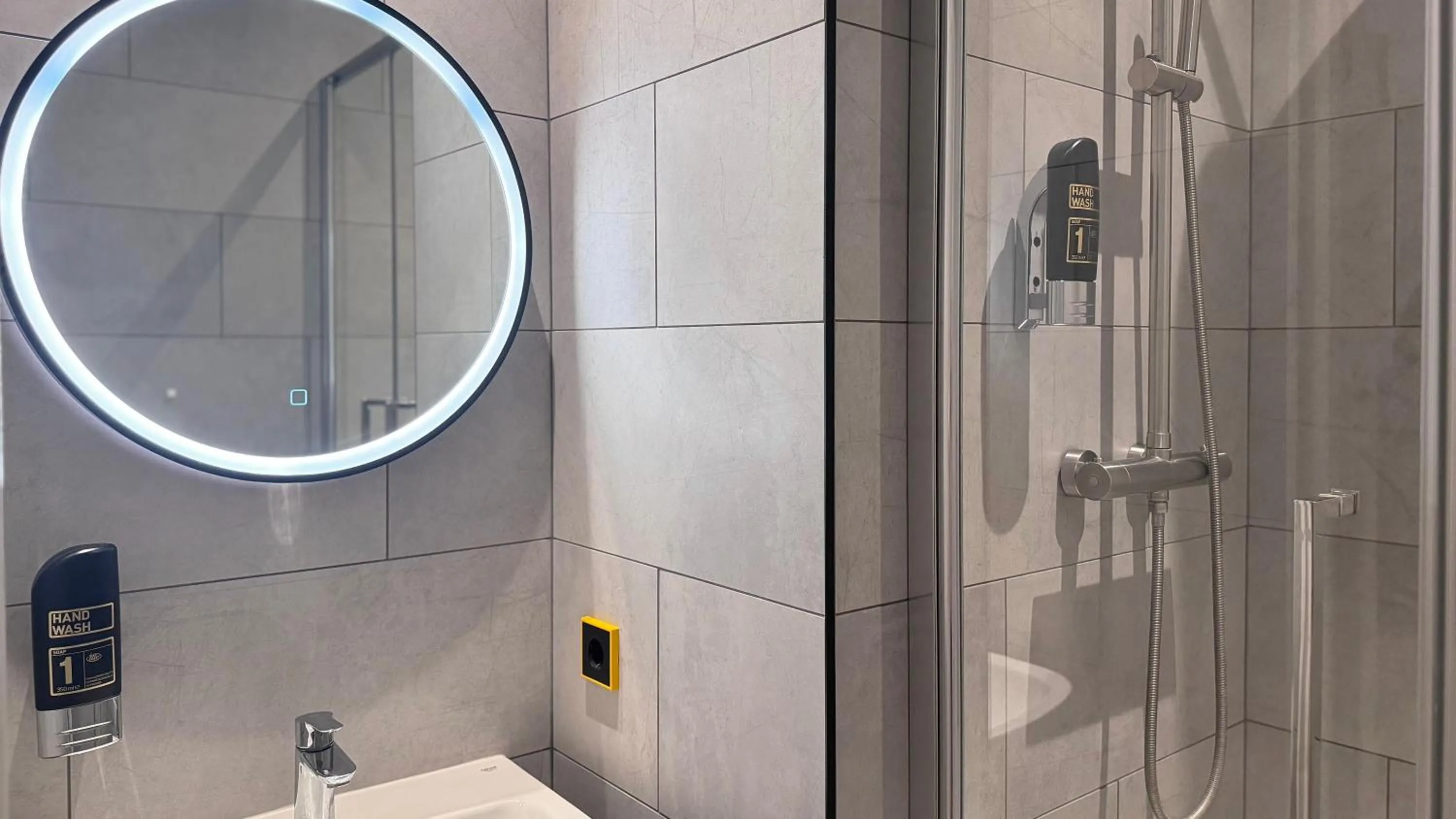 Will & Tate City Stay