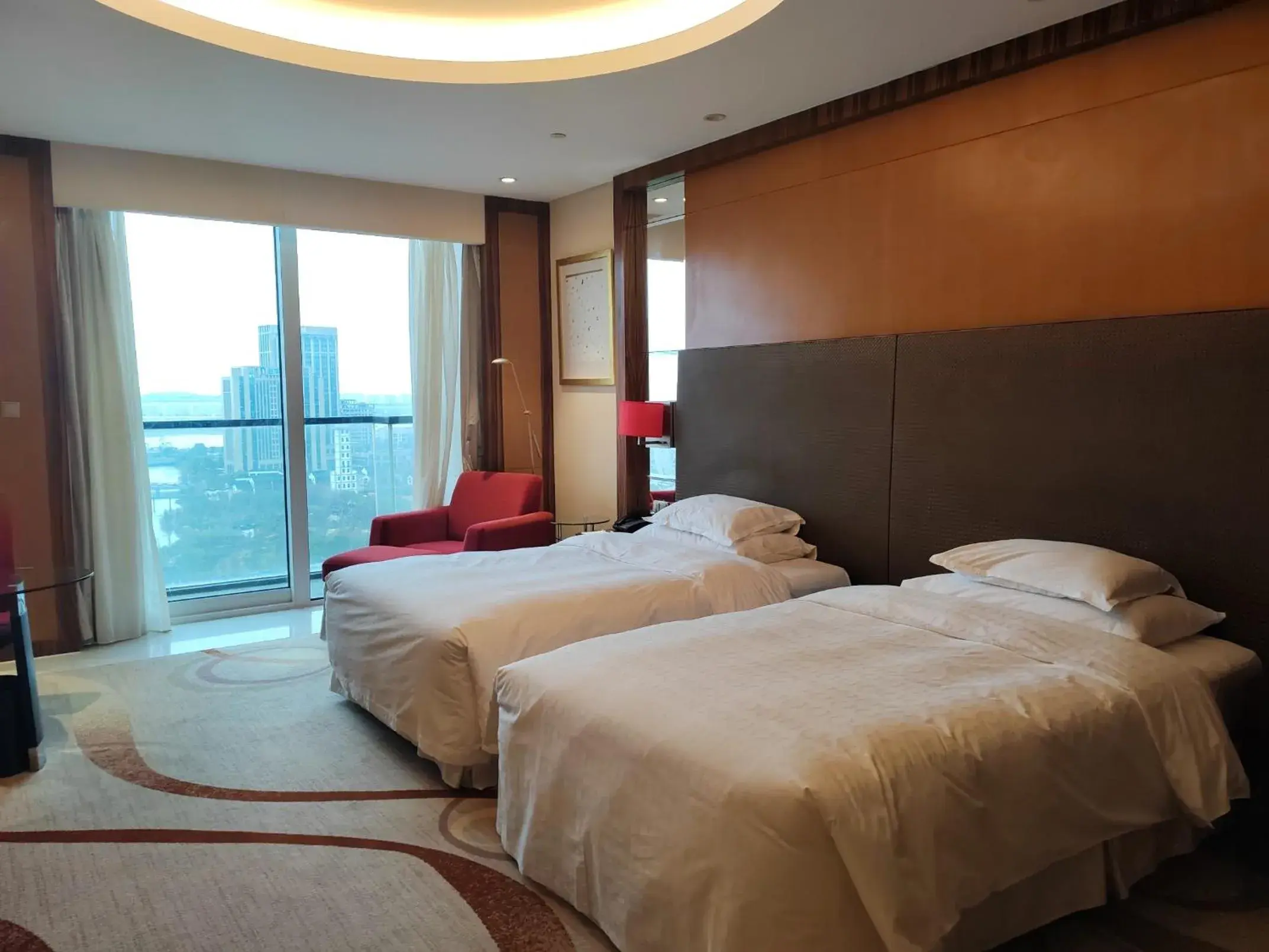 Deluxe Sea View Twin Room in Sheraton Zhoushan Hotel Deluxe Sea View Twin Room in Sheraton Zhoushan Hotel