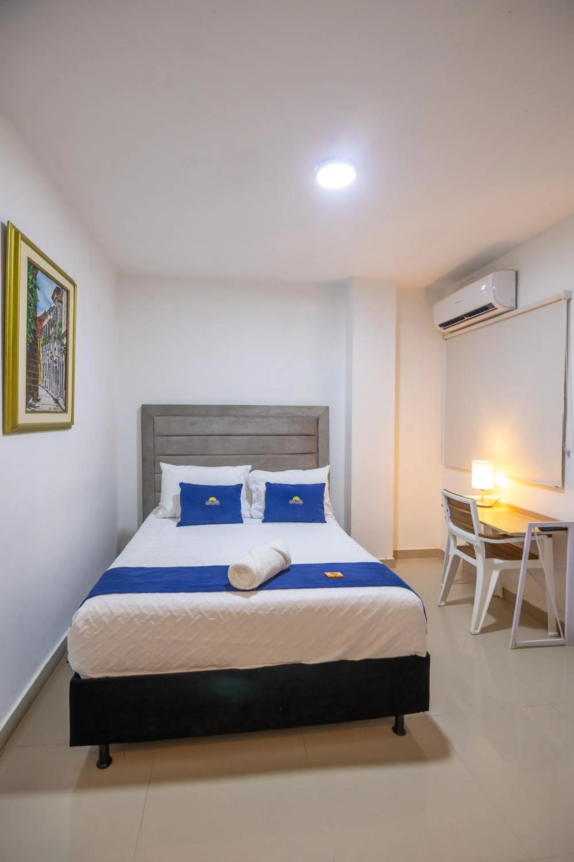 Bedroom, Bed in Hotel Boutique Casa Pere