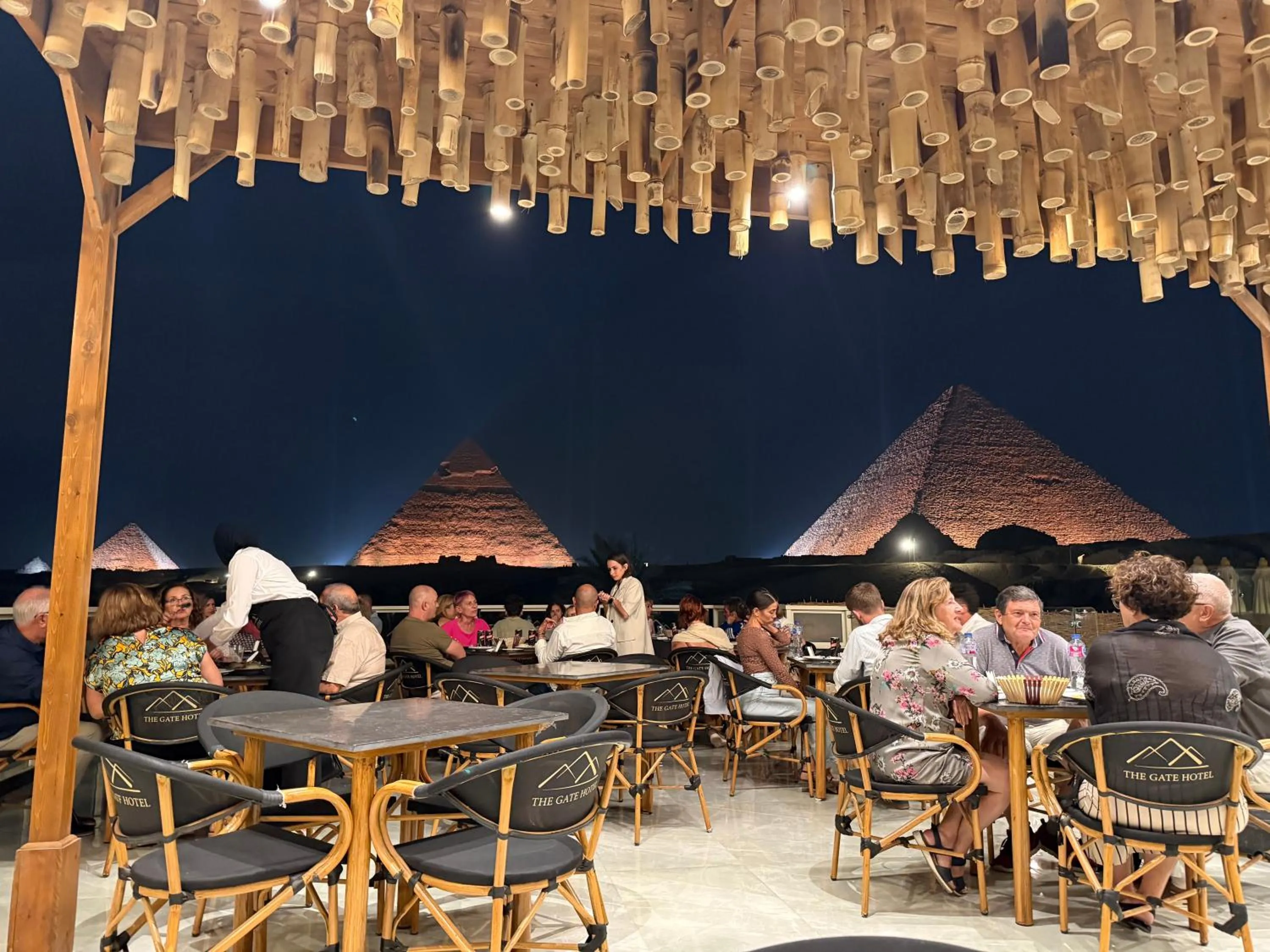 Restaurant/places to eat in The Gate Hotel Front Pyramids & Sphinx View