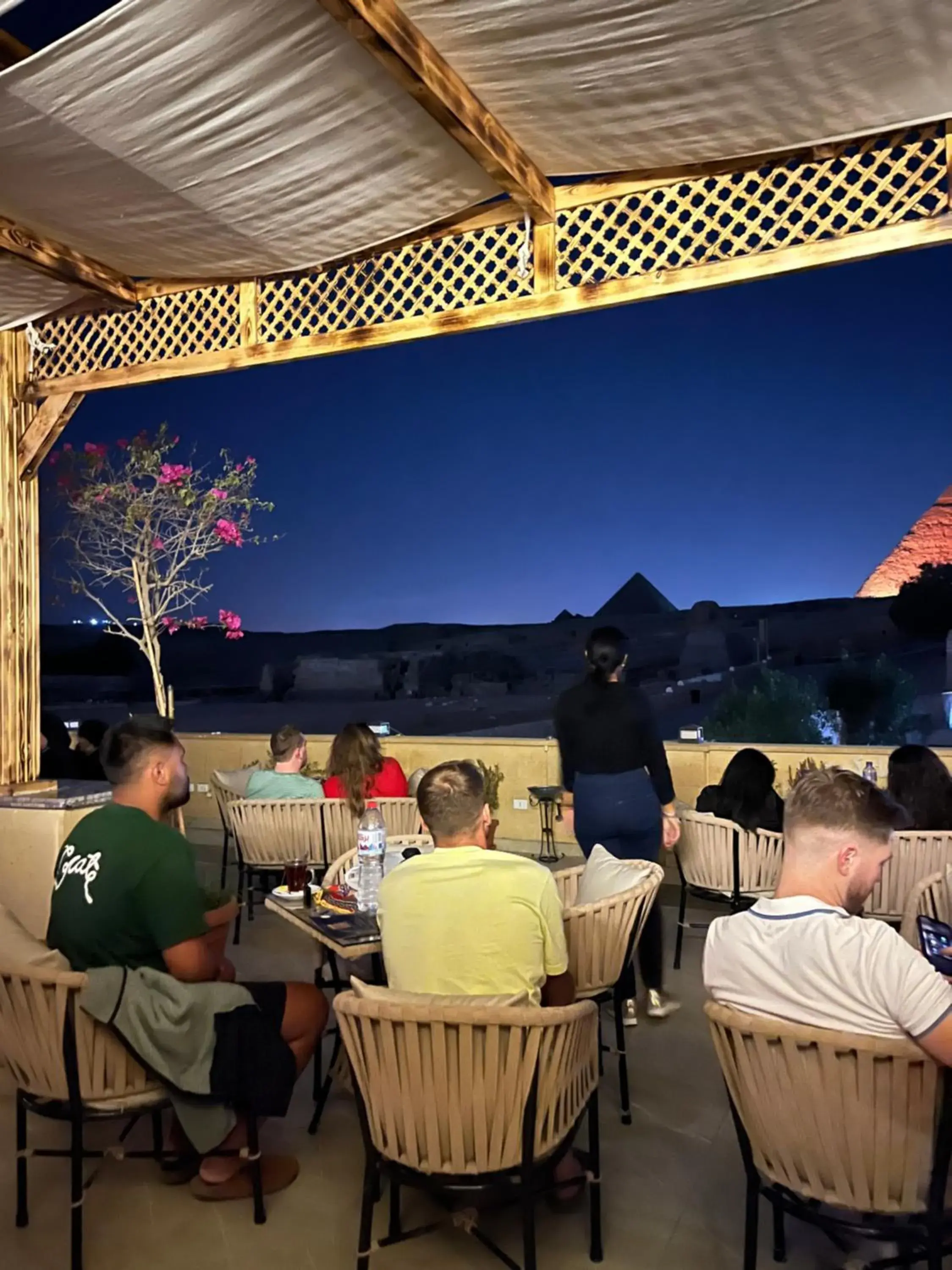 Restaurant/places to eat in The Gate Hotel Front Pyramids & Sphinx View Restaurant/places to eat in The Gate Hotel Front Pyramids & Sphinx View