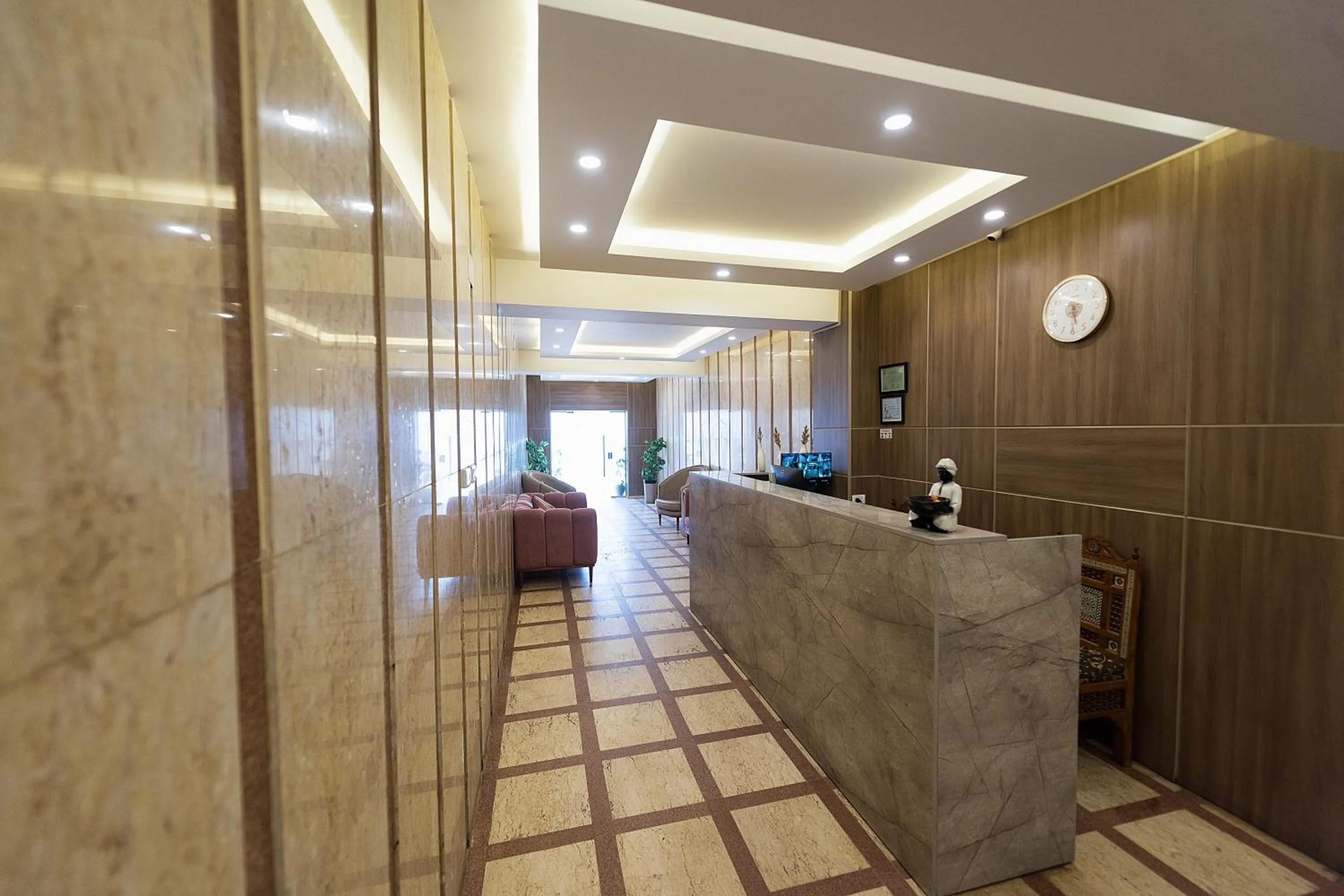 Lobby or reception in The Gate Hotel Front Pyramids & Sphinx View