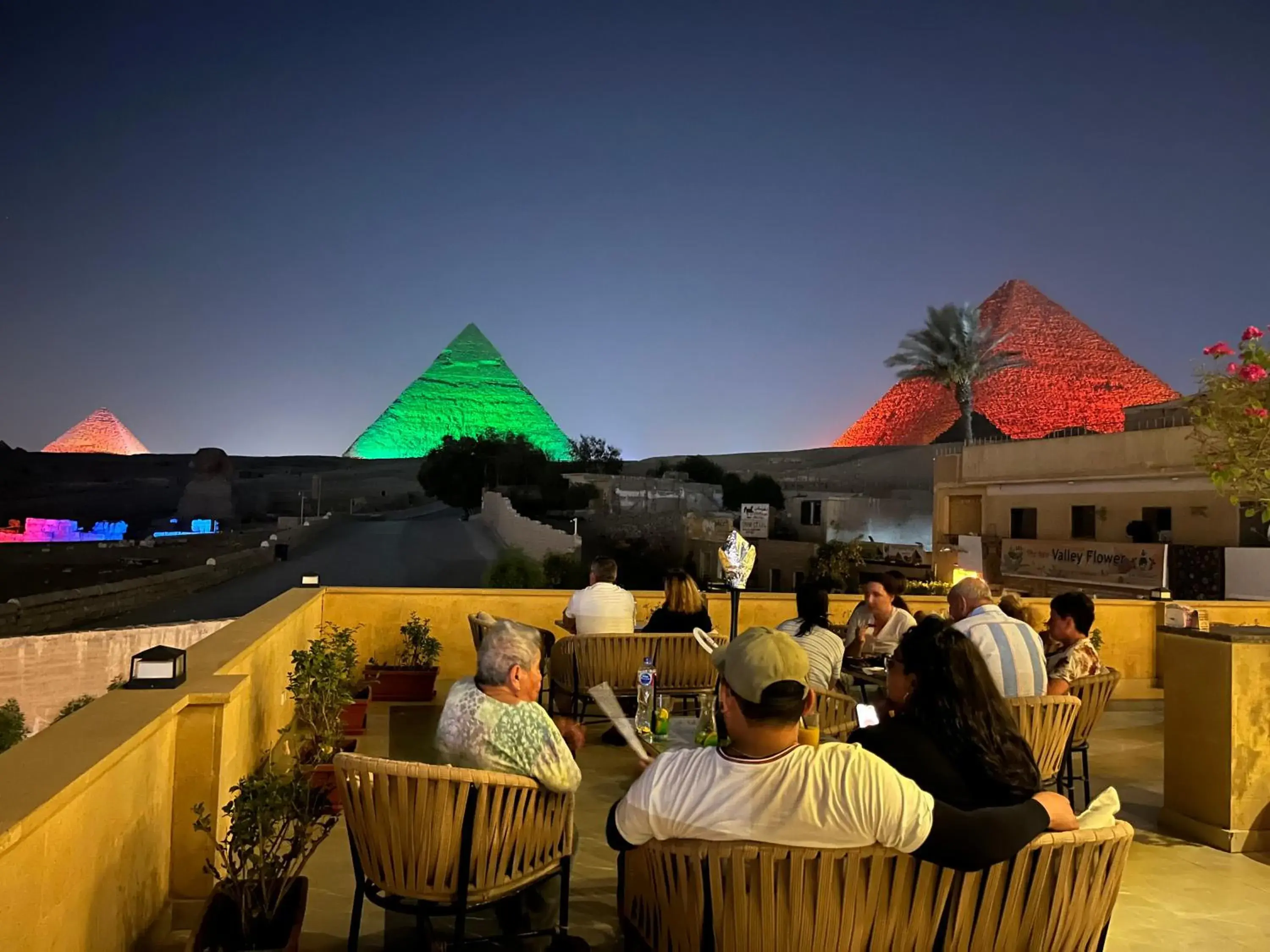 Restaurant/places to eat in The Gate Hotel Front Pyramids & Sphinx View Restaurant/places to eat in The Gate Hotel Front Pyramids & Sphinx View