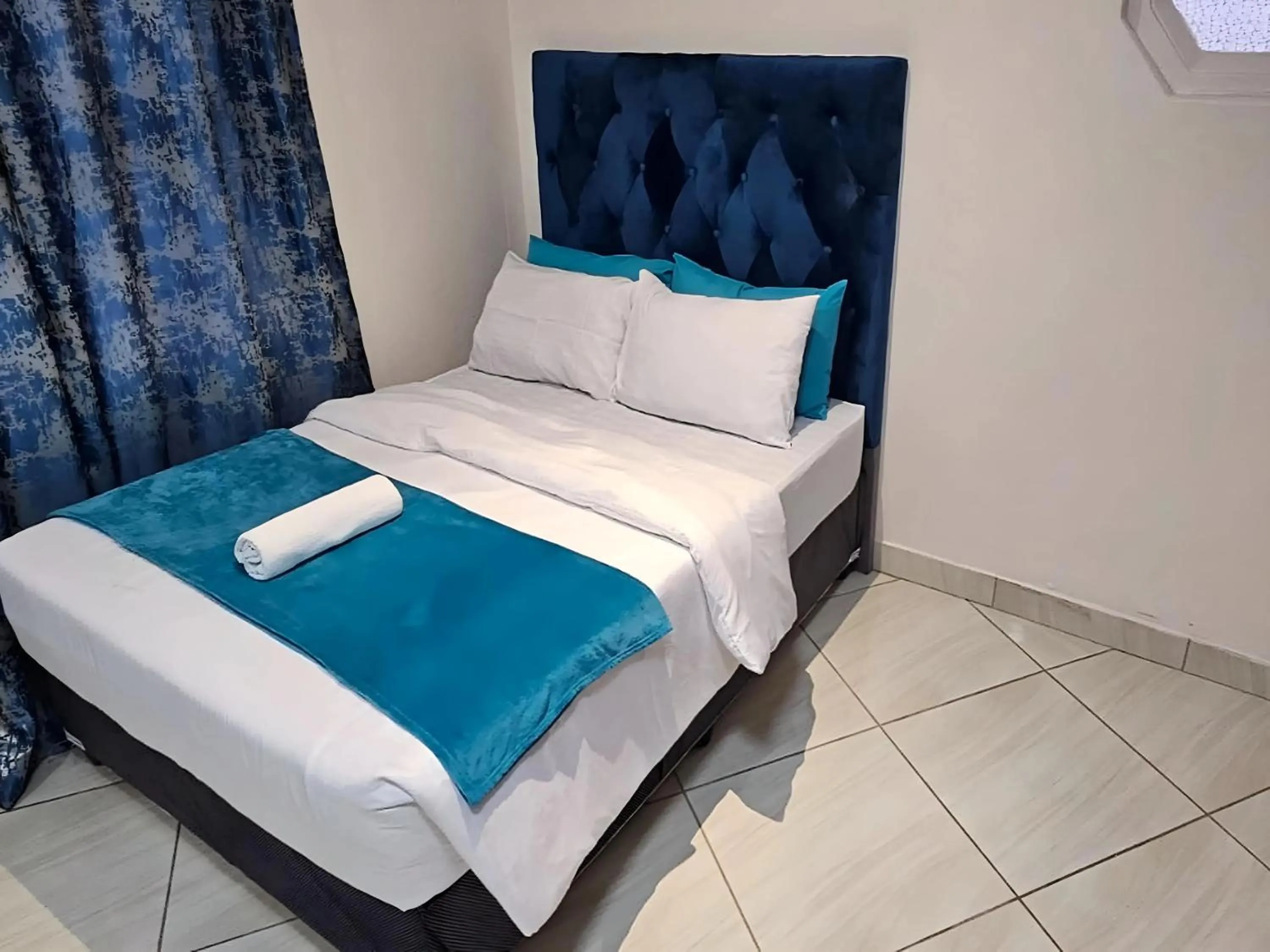 Bed in Goshen Lodge Spencer