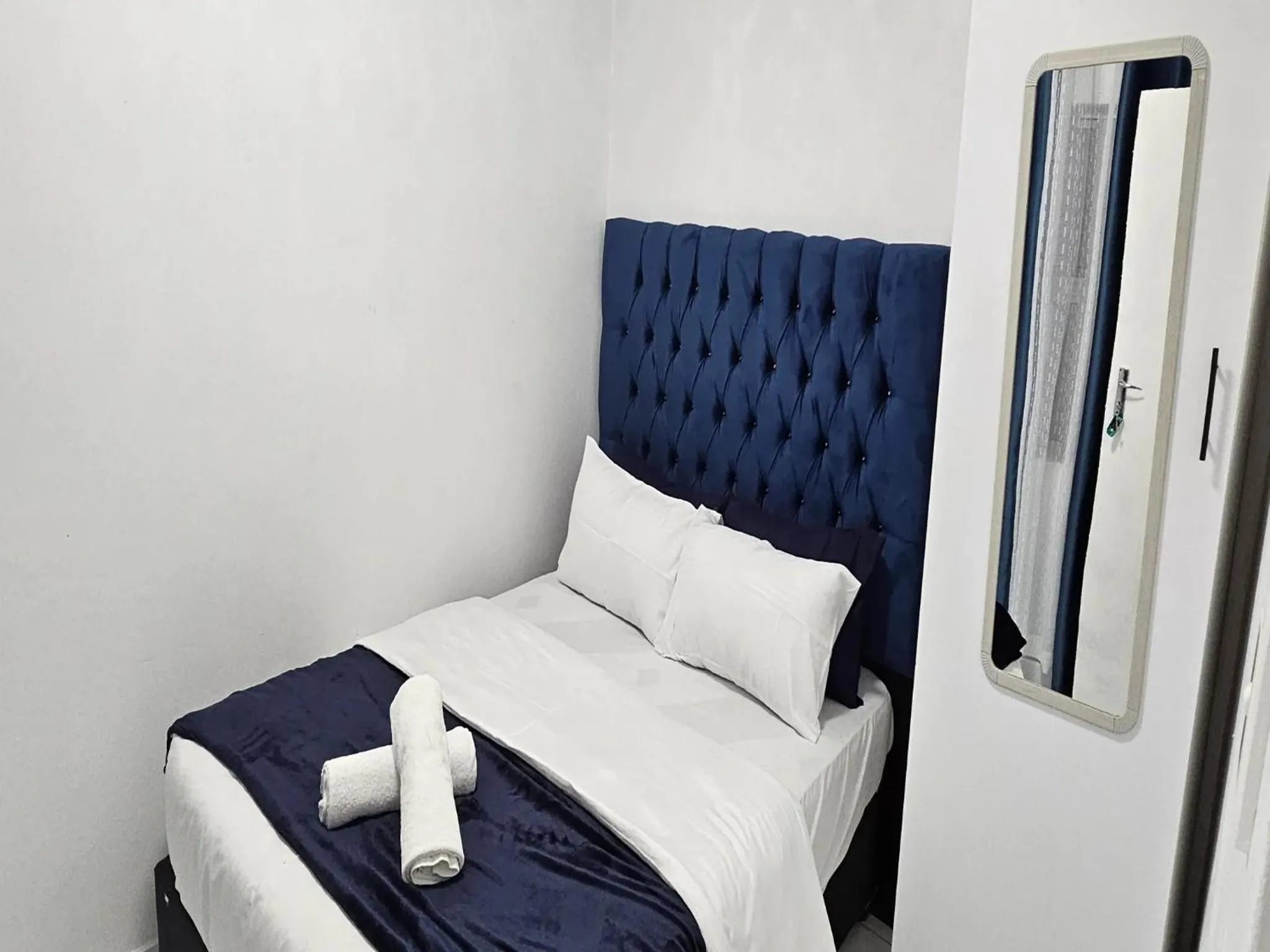 Bed in Goshen Lodge Spencer