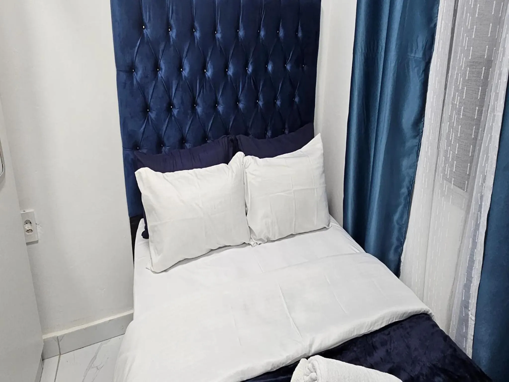 Bed in Goshen Lodge Spencer