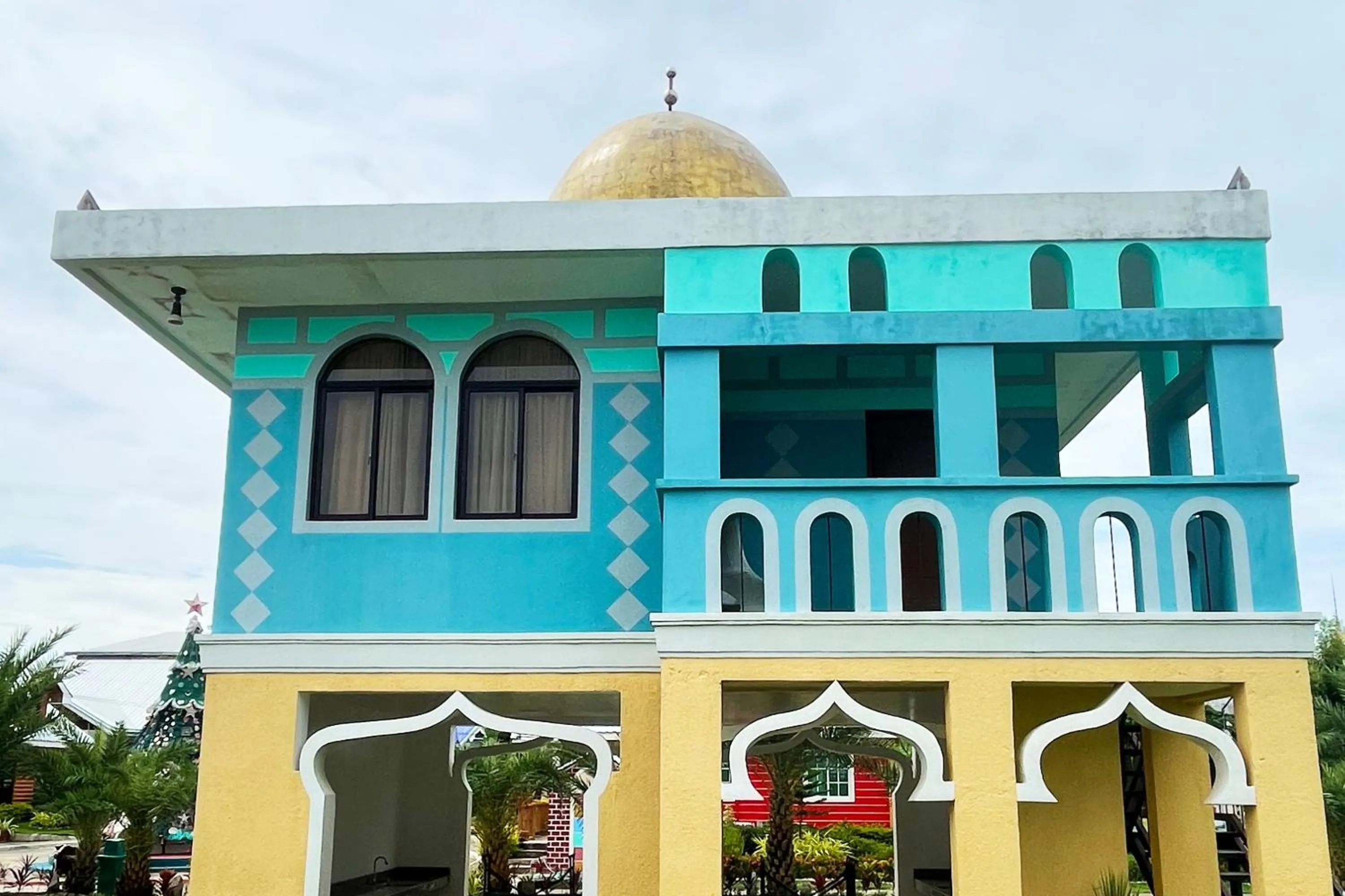 Property building in Torres Farm Resort powered by Cocotel