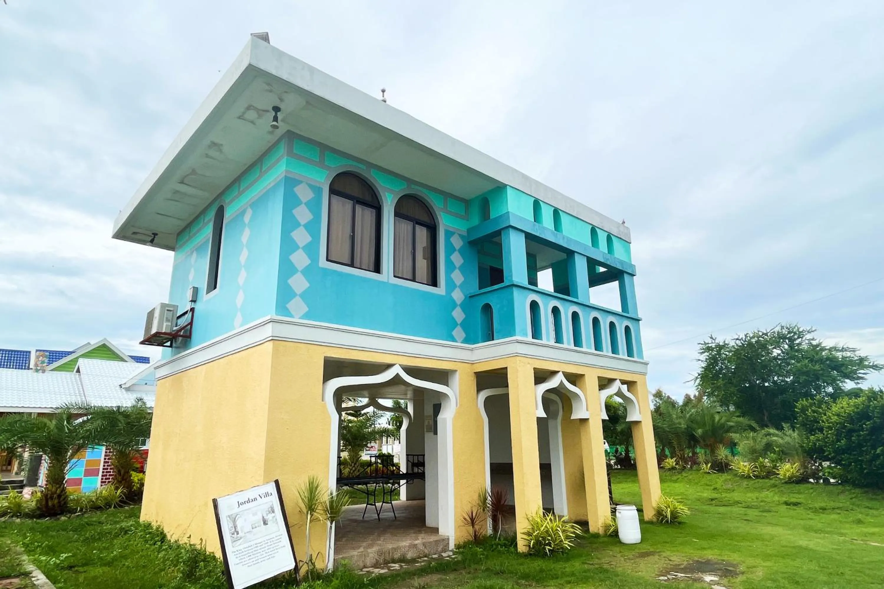 Property building in Torres Farm Resort powered by Cocotel