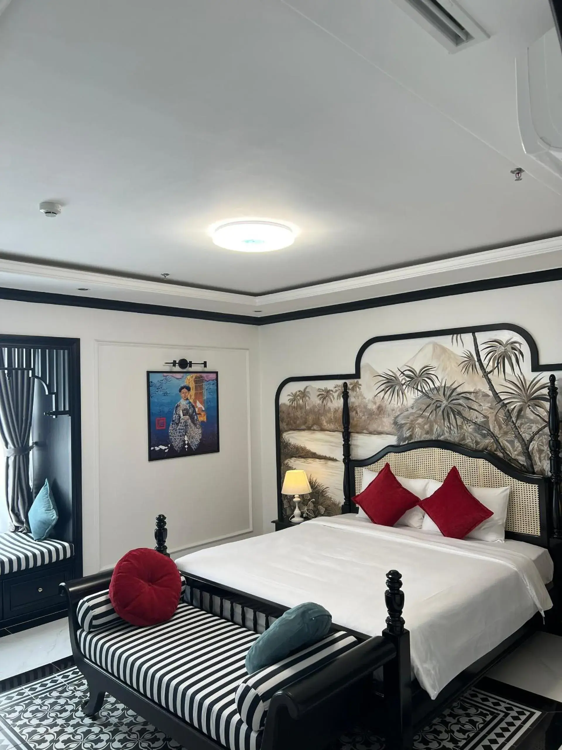 Bed in Mercy Emerald Hotel Bed in Mercy Emerald Hotel